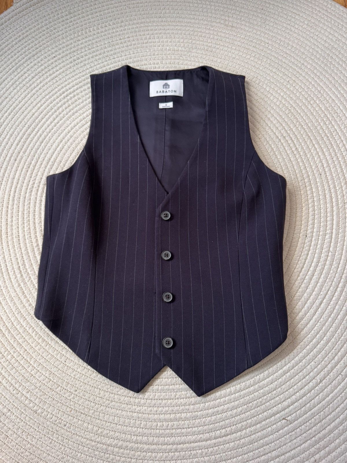 Aritzia aritzia deniro vest navy stripe size 0 Size XS / US 0-2 / IT 36-38 - 1 Thumbnail