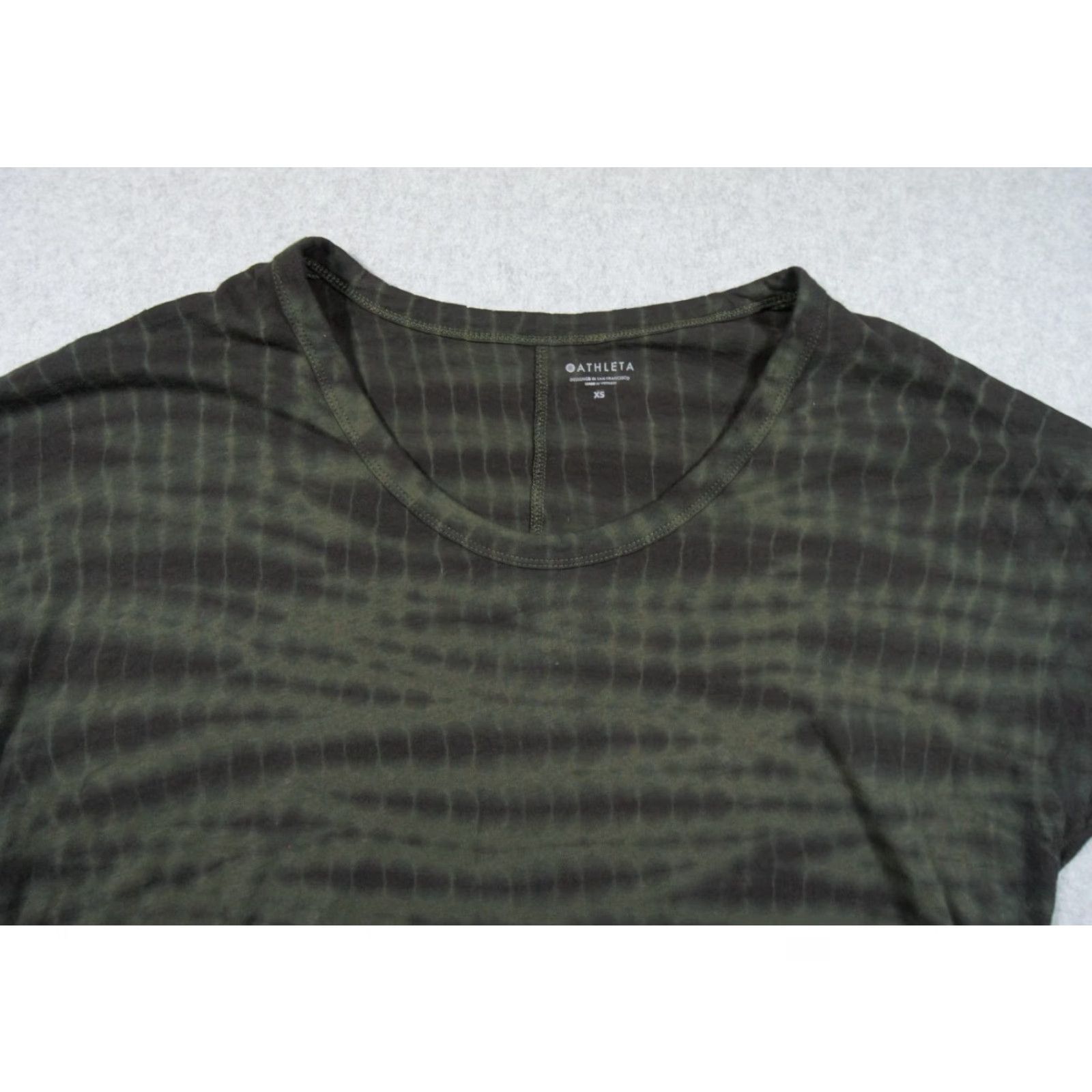 Athleta Athleta Relaxed Fit Tee Womens XS Green Solid Crew Neck Short Sleeve Casual Oversized Size XS / US 0-2 / IT 36-38 - 2 Thumbnail