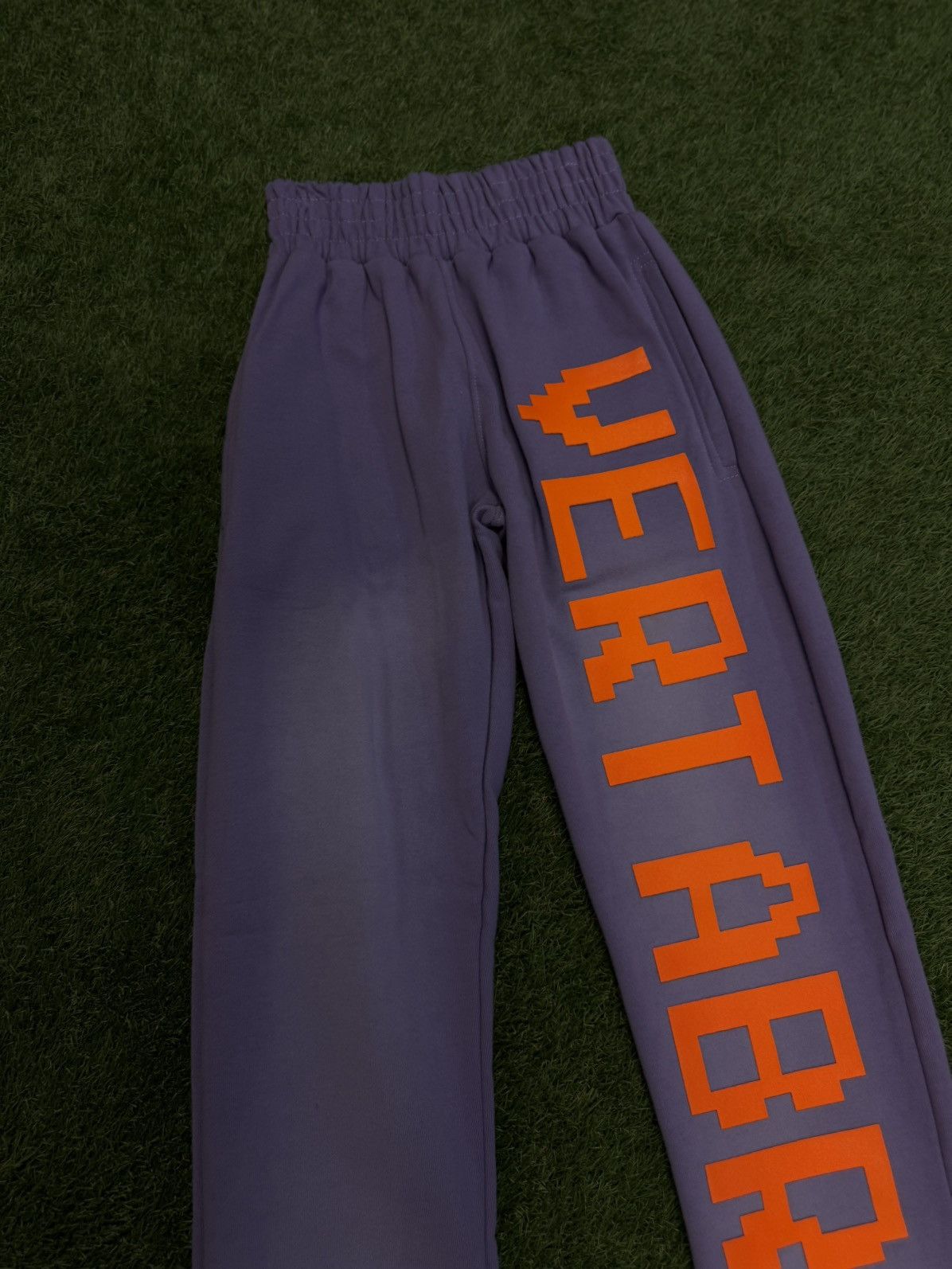 Vertabrae Vertabrae C-2 Sweatpants Purple/Orange Size M (NEW) Size US 30 / EU 46 - 5 Thumbnail