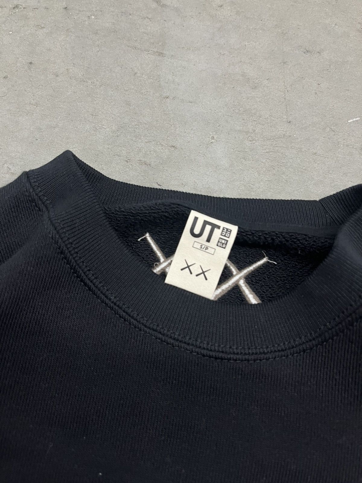 Kaws × Uniqlo Kaws X Uniqlo Size US M / EU 48-50 / 2 - 4 Thumbnail