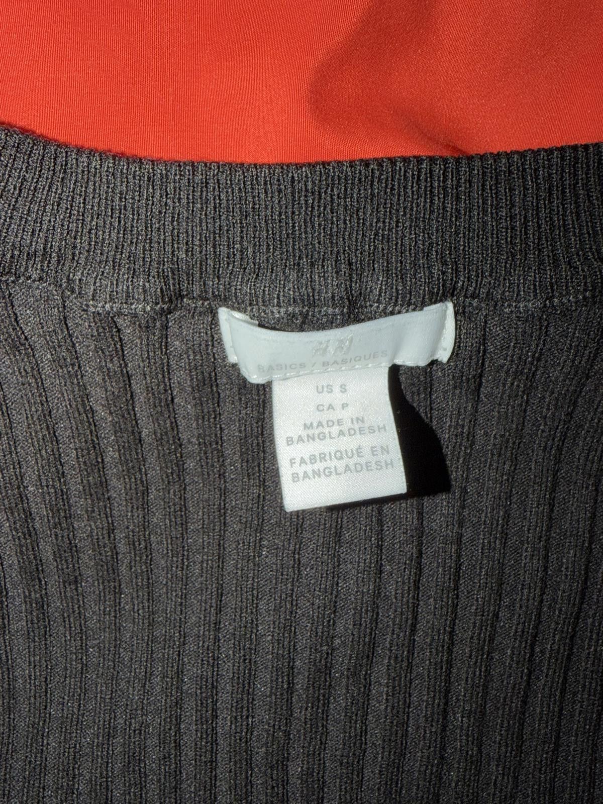 Other H&M Knit Longsleeve in Black (SMALL) Size S / US 4 / IT 40 - 4 Thumbnail