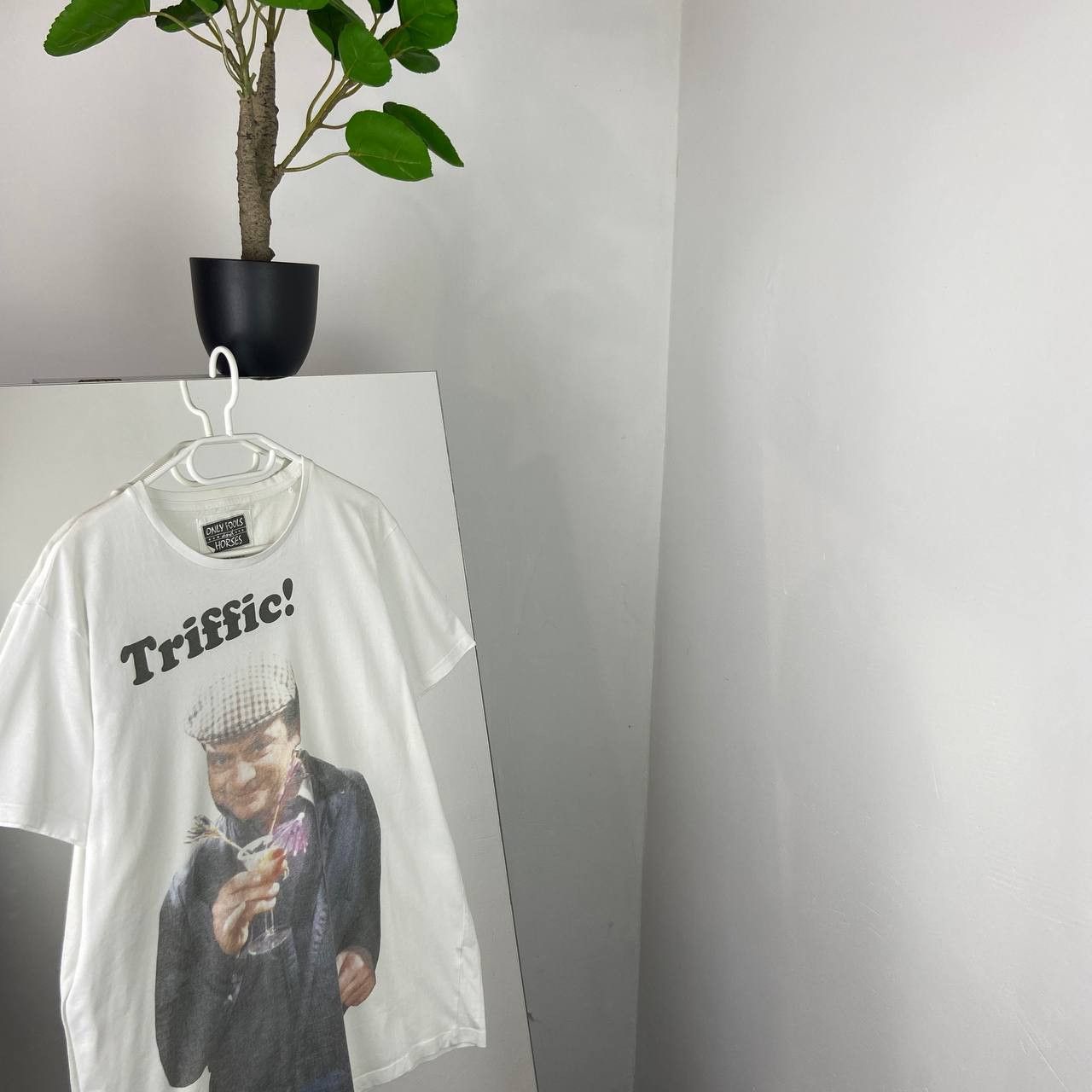 Other Humor Tee Overprint Alcohol TRIFFIC Graphic Size US L / EU 52-54 / 3 - 1 Thumbnail