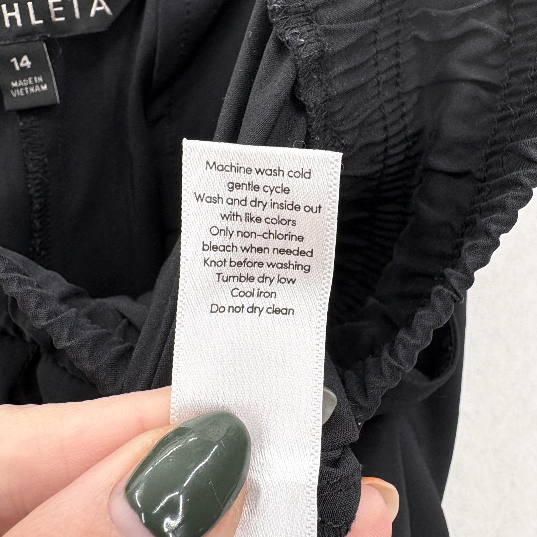 Athleta Athleta Revive Jogger Pants Womens 14 Black Drawstring Pockets Gym Travel Size 36" / US 14 / IT 50 - 6 Thumbnail