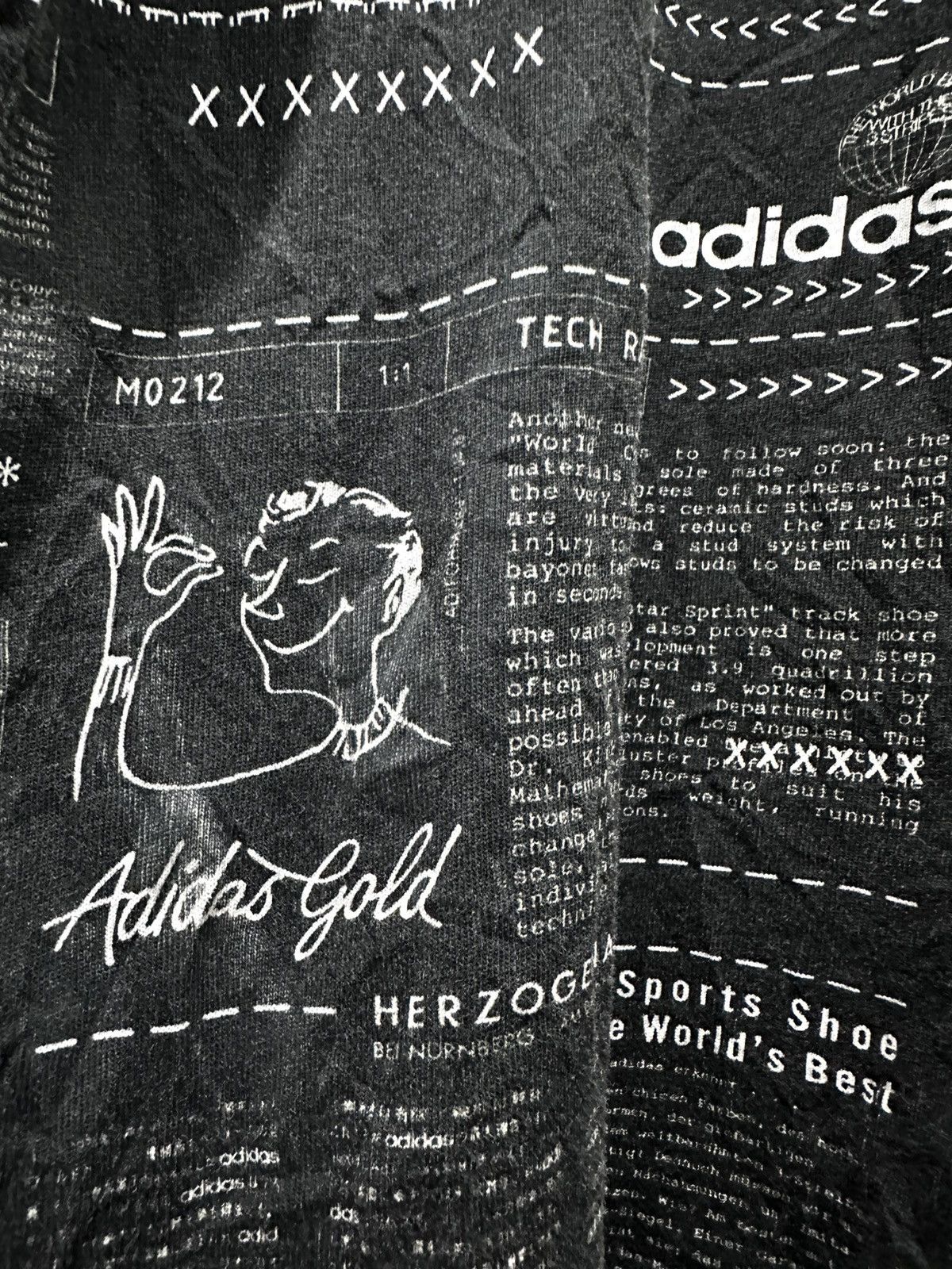 Adidas AOP Adidas Erkek Tee Size US M / EU 48-50 / 2 - 3 Thumbnail