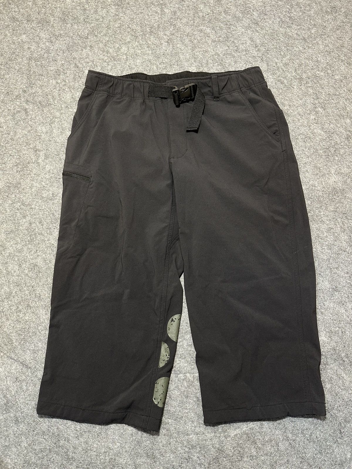 PEARL iZUMi Pearl Izumi cycling shorts with a liner. Size US 34 / EU 50 - 1 Thumbnail