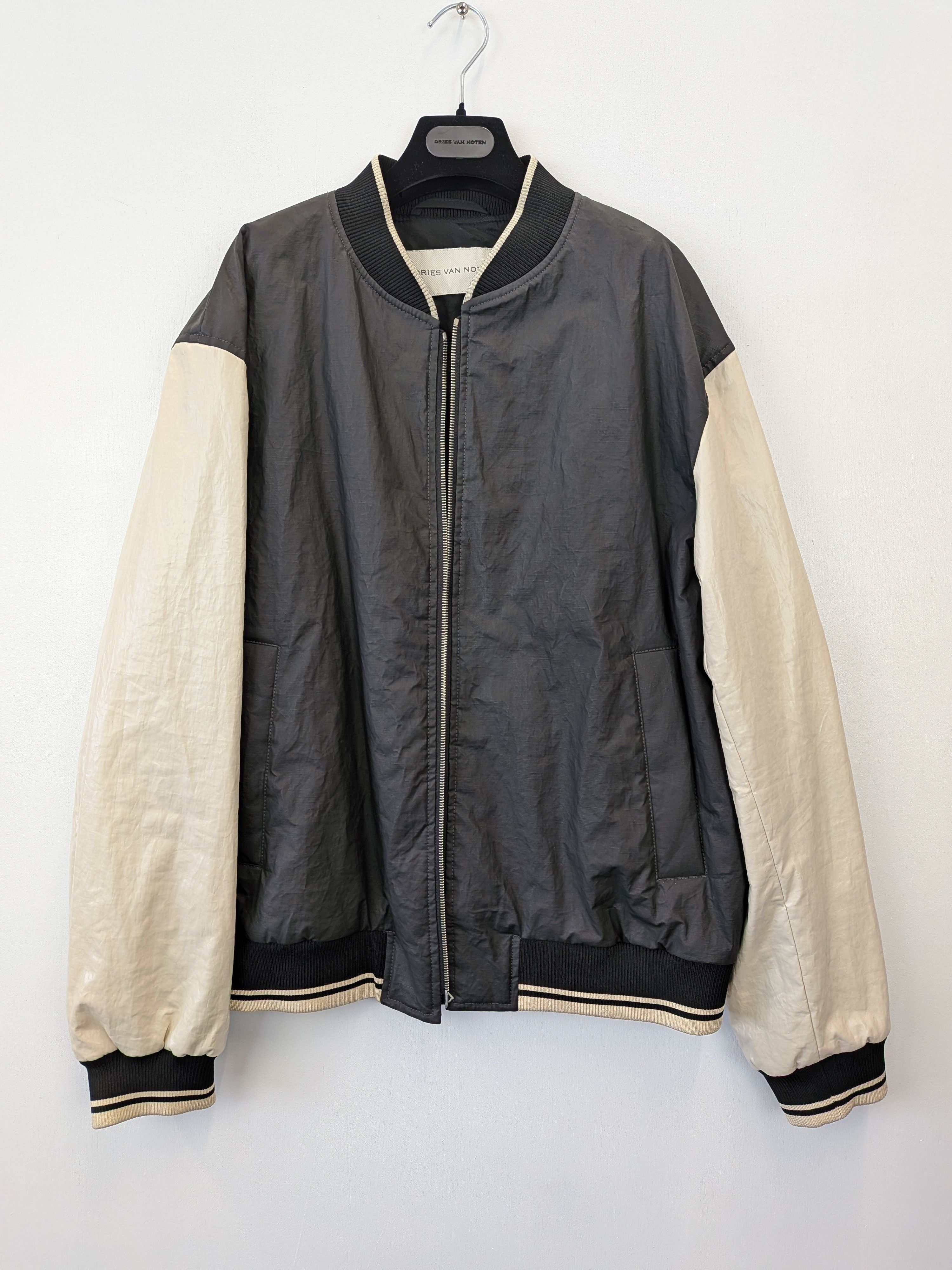 Dries Van Noten Dries Van Noten Volker Bomber Jacket Black Cream Large Size US L / EU 52-54 / 3 - 1 Thumbnail