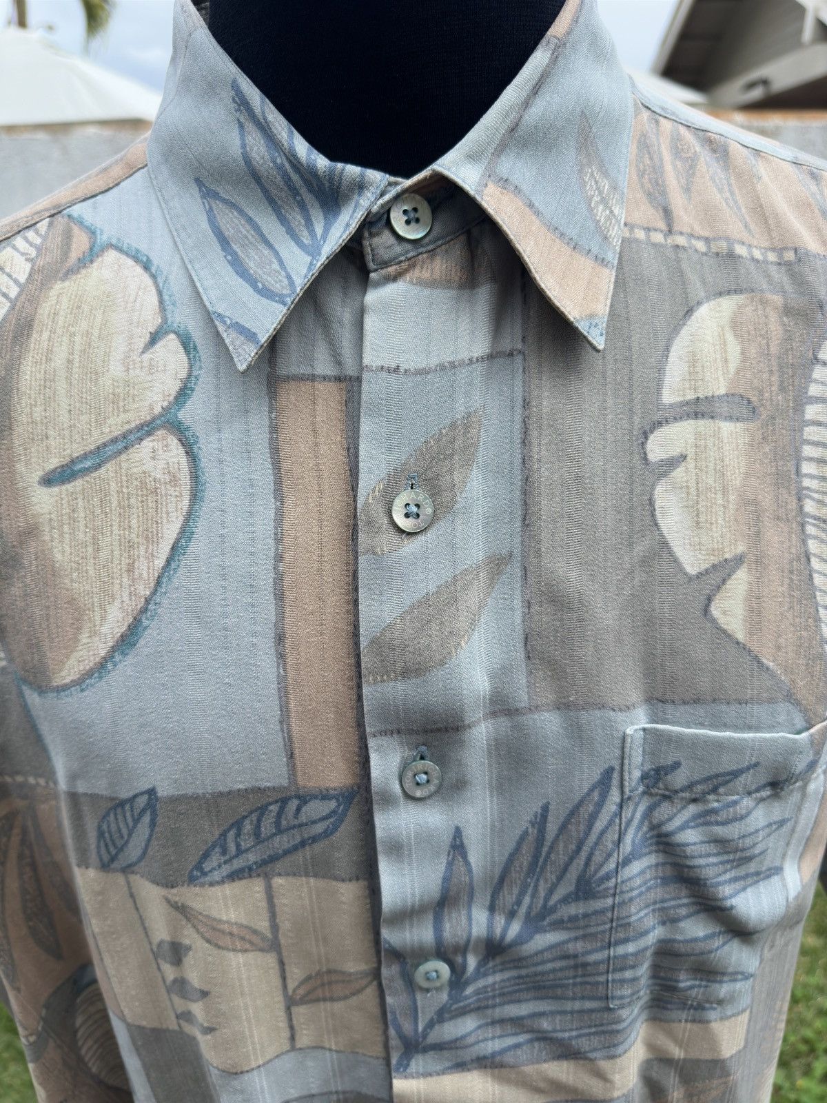 Tori Richard PreOwned Tori Richard Hawaiian Print Multicolored Men's XL Size US XL / EU 56 / 4 - 3 Thumbnail