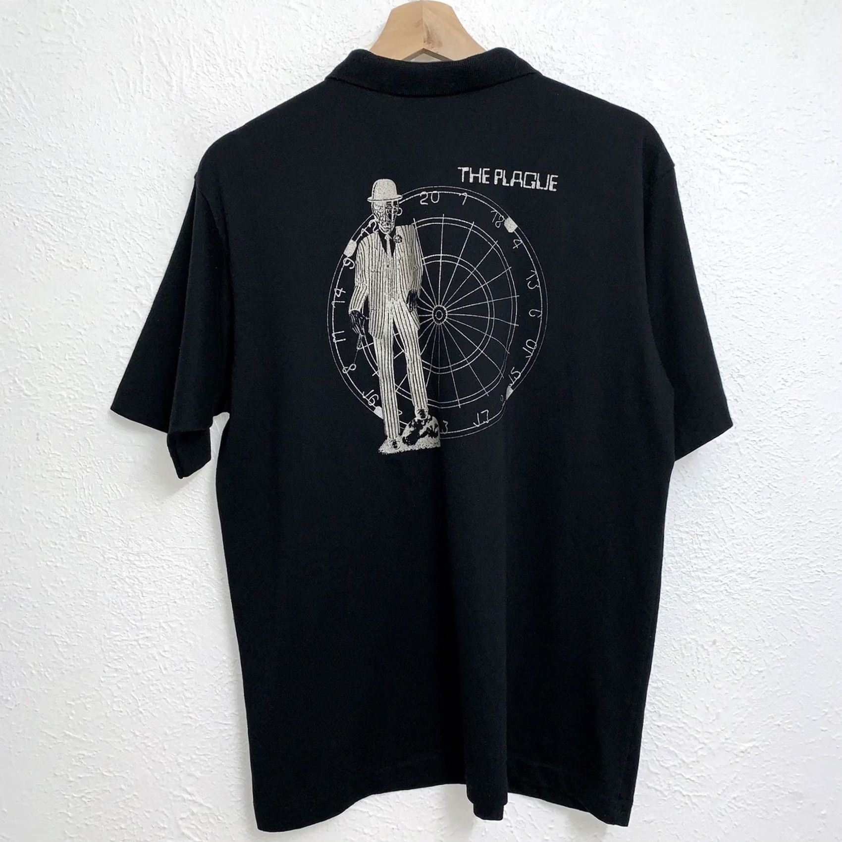 Hanes VINTAGE The Plague Dart Player Team Polo T-Shirt Shirt Sleeve 90s Black Large Size US L / EU 52-54 / 3 - 2 Thumbnail