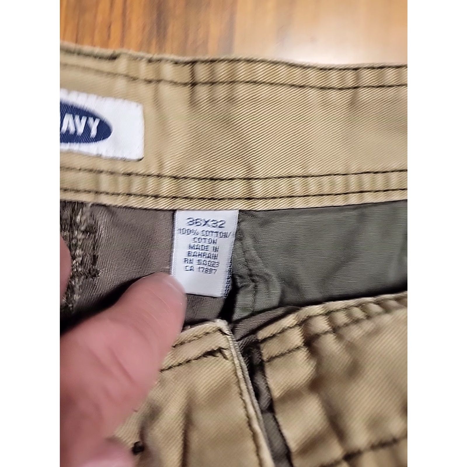Old Navy VINTAGE Old Navy Cargo Pants Olive Green 38" X 32" Cotton 6 Pockets 1990s Mens Size US 38 / EU 54 - 3 Thumbnail