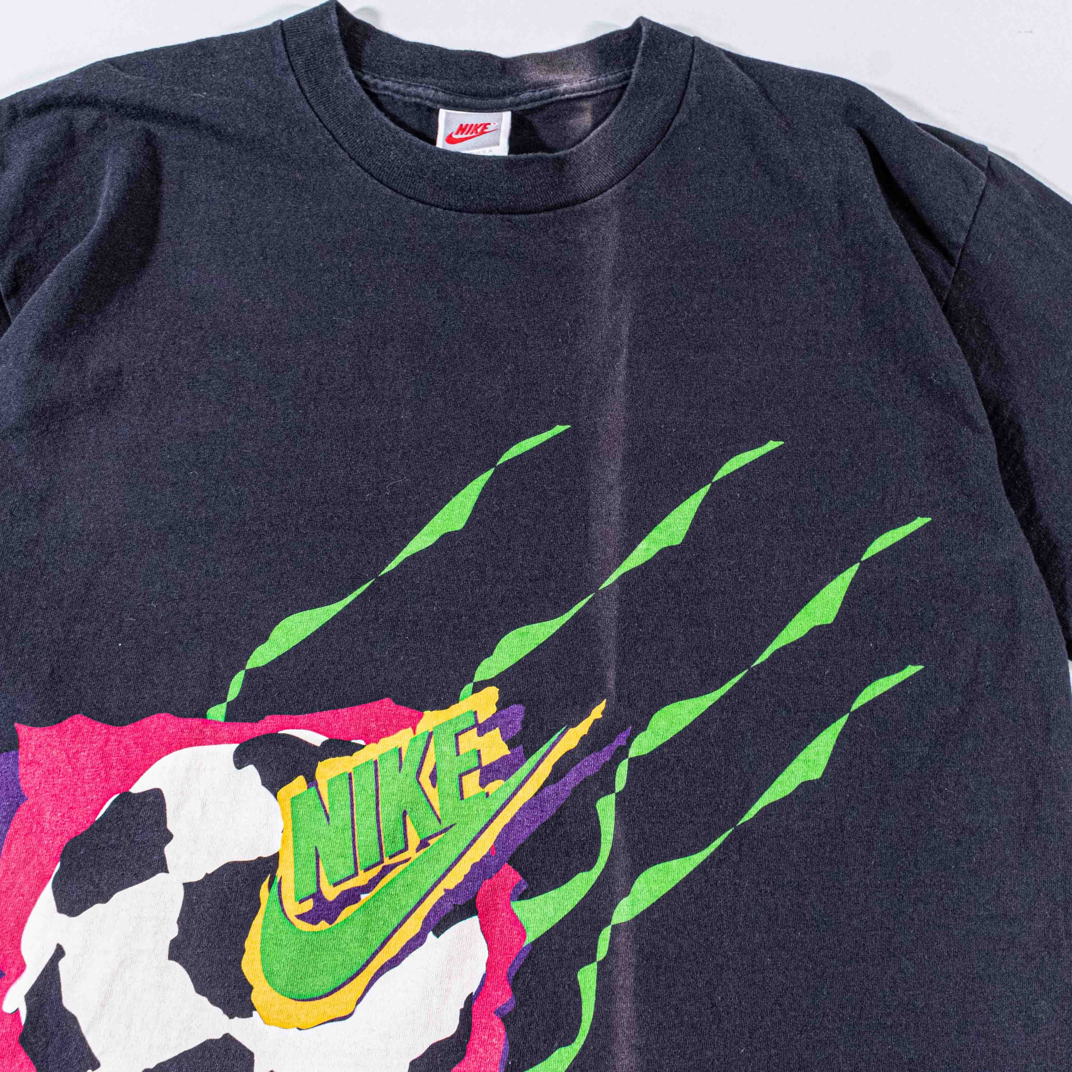 Nike Vintage Nike Soccer Just Do It AOP T-Shirt 90s World Cup Size US L / EU 52-54 / 3 - 7 Thumbnail