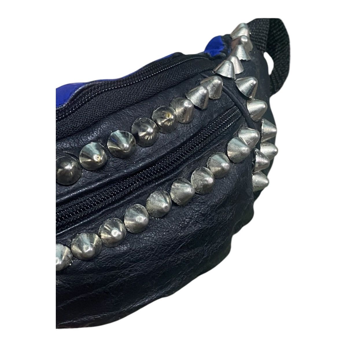 Handmade 💥PUNK DESIGN POUCH BAG LEATHER STUDDED Size ONE SIZE - 7 Thumbnail