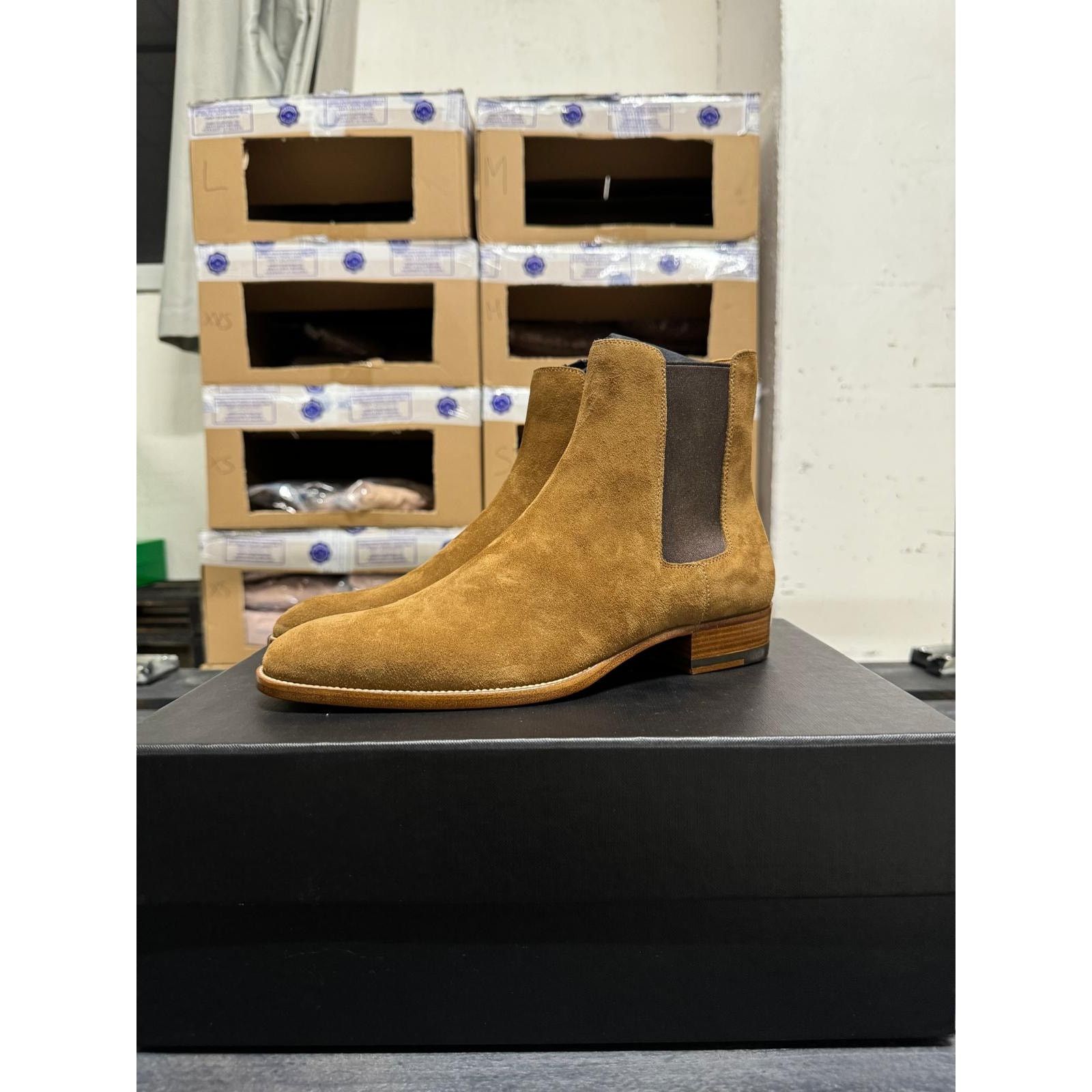 Saint Laurent Paris o1alsimx924 375680 Suede Chelsea Boots in Brown Size US 7.5 / EU 40-41 - 4 Thumbnail