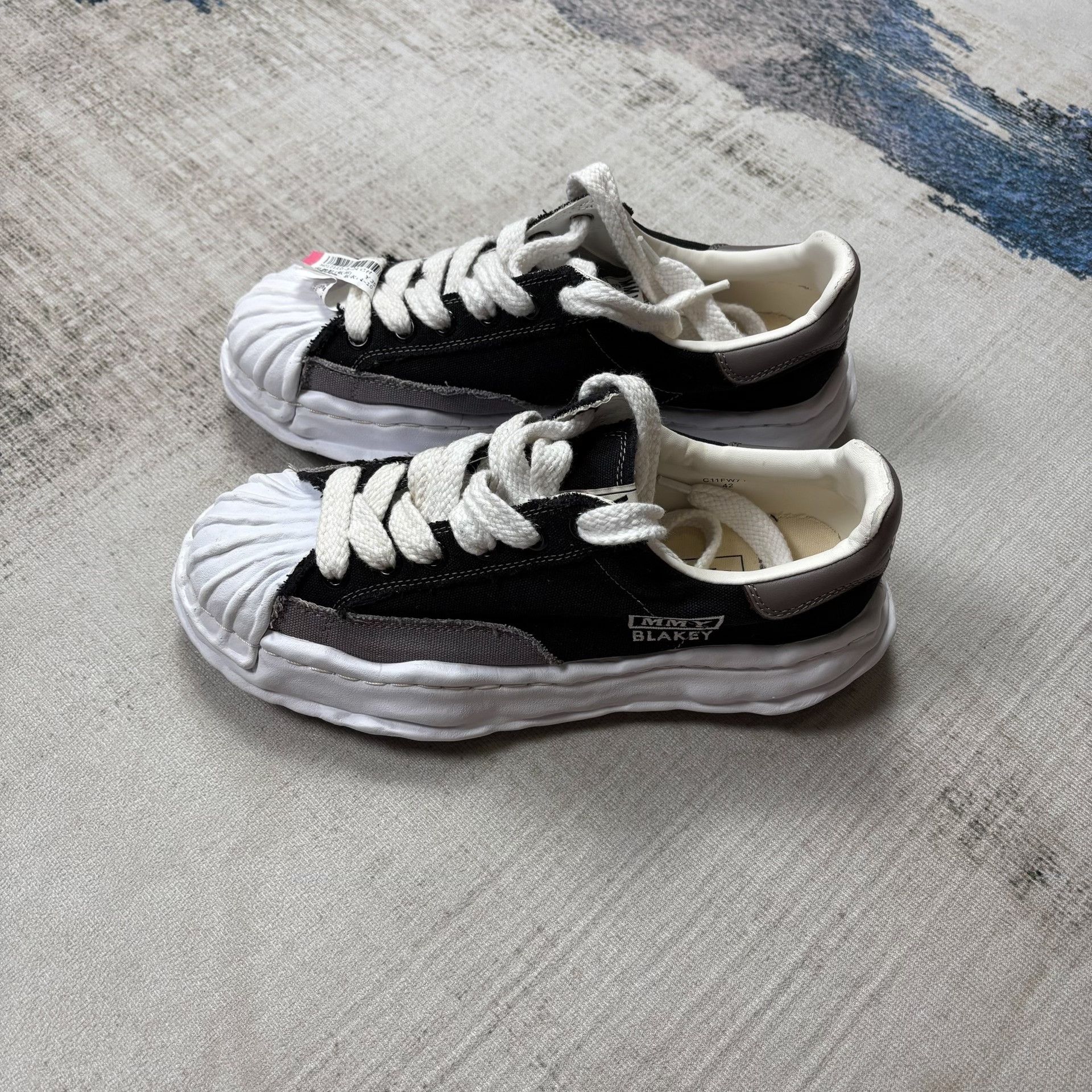 Maison MIHARA YASUHIRO MMY Shell Toe Casual Shoes Size US 9 / EU 42 - 1 Thumbnail