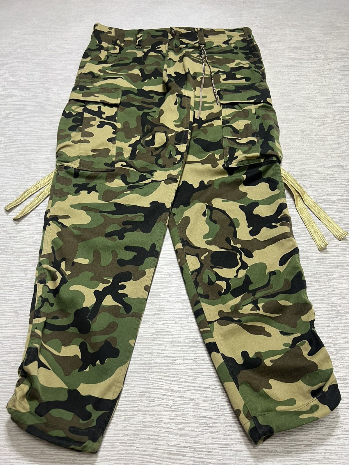Mastermind Japan Mastermind Japan - Skull Print Camouflaged Cargo Pants Size US 34 / EU 50 - 7 Thumbnail