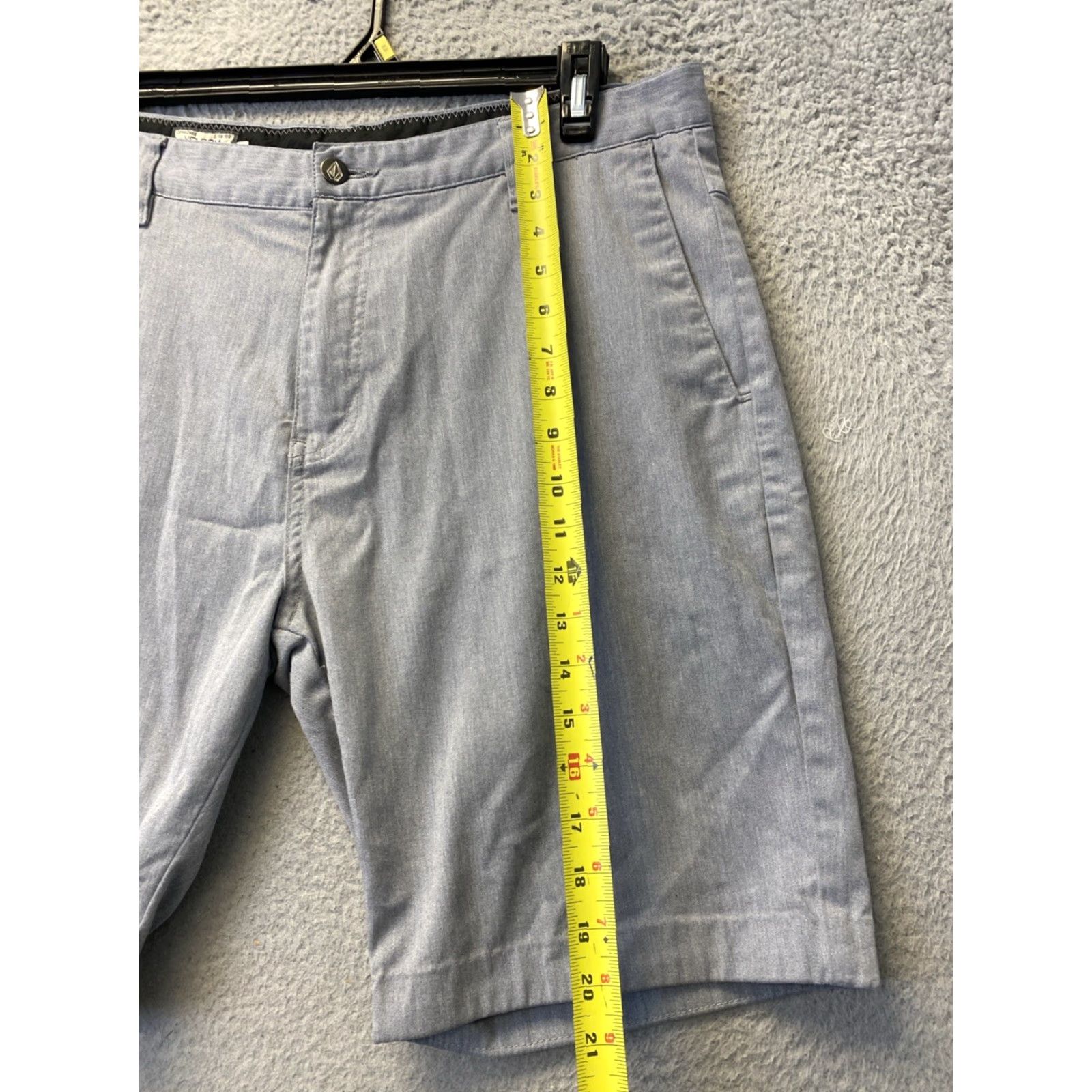 Volcom VINTAGE Volcom Men’s Shorts Chino Gray Size 34 Summer Casual Size US 34 / EU 50 - 4 Thumbnail
