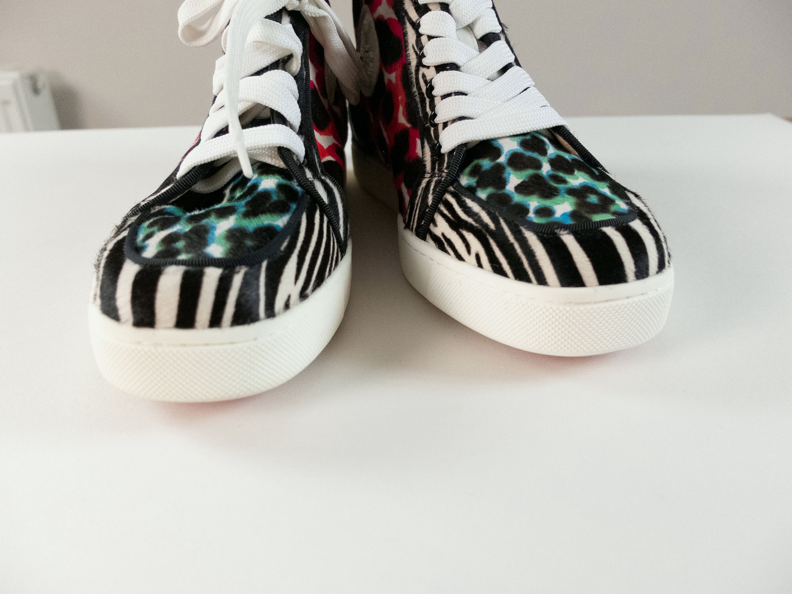 Christian Louboutin CHRISTIAN LOUBOUTIN Rantus Orlato pony hair sneakers 8.5 Size US 8.5 / IT 38.5 - 3 Thumbnail