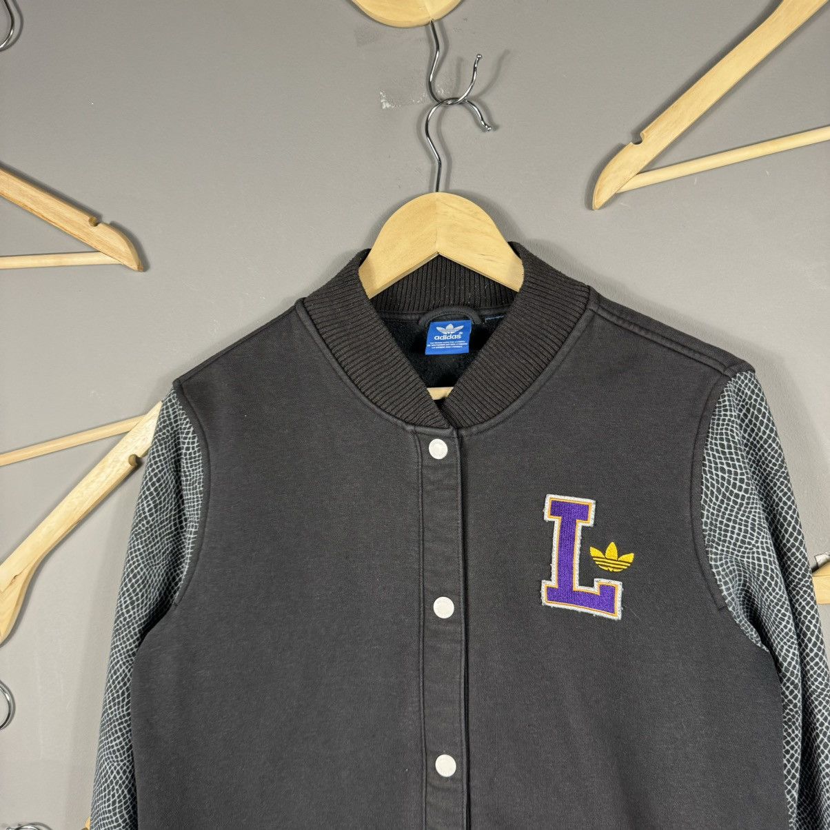 Adidas × NBA Adidas Original Jual Varsity LA Lakers Jacket M69953 Size M / US 6-8 / IT 42-44 - 6 Thumbnail