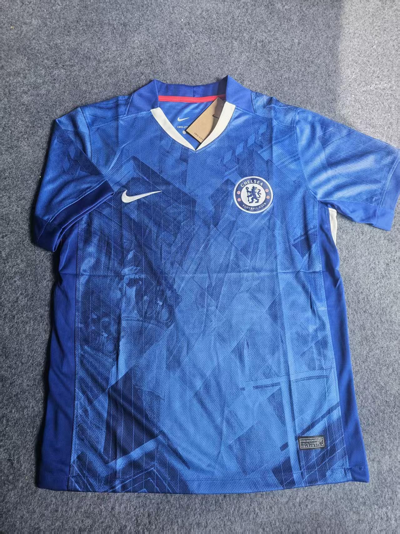 Other 2025 26 Chelsea Jersey Home Size US M / EU 48-50 / 2 - 1 Thumbnail