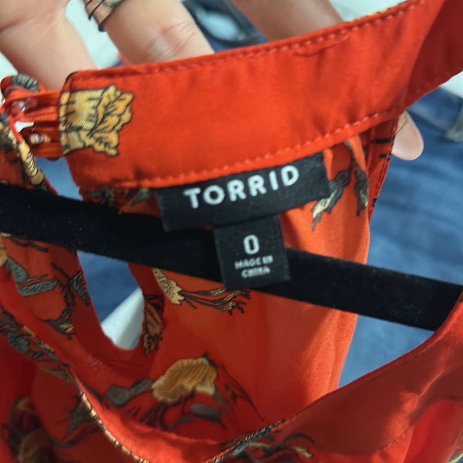 Other Torrid Georgette High Neck Tank Size L / US 10 / IT 46 - 10 Thumbnail