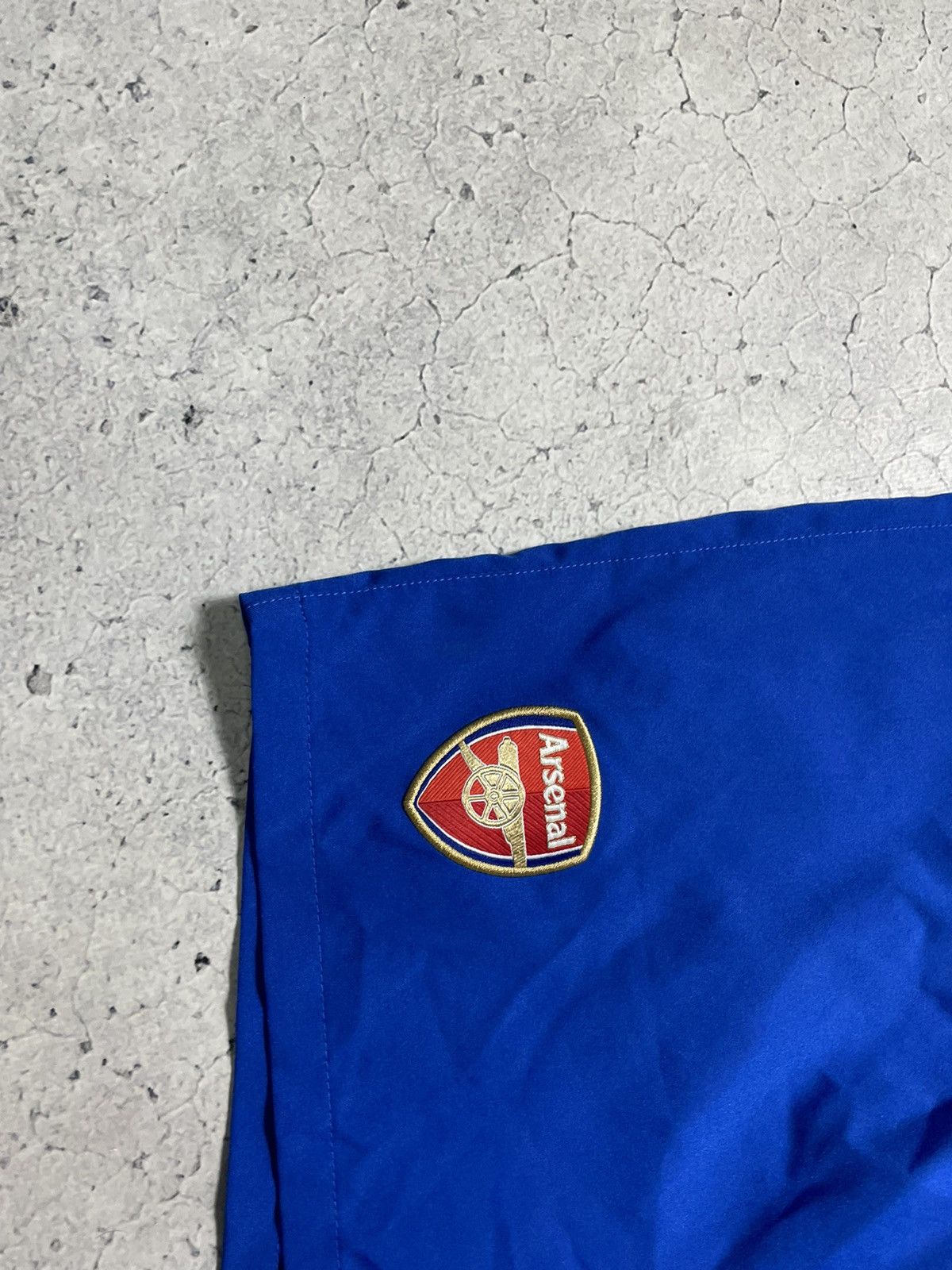 Nike Vintage Nike Dri-Fit FC Arsenal London Football Shorts Size US 34 / EU 50 - 4 Thumbnail