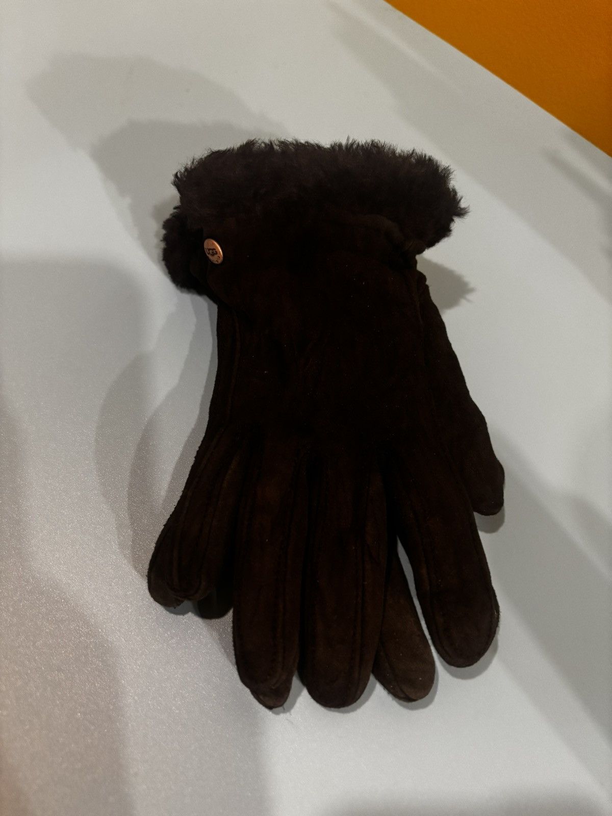 Ugg UGG Australia Black Suede Fur Trim Gloves Size ONE SIZE - 8 Thumbnail