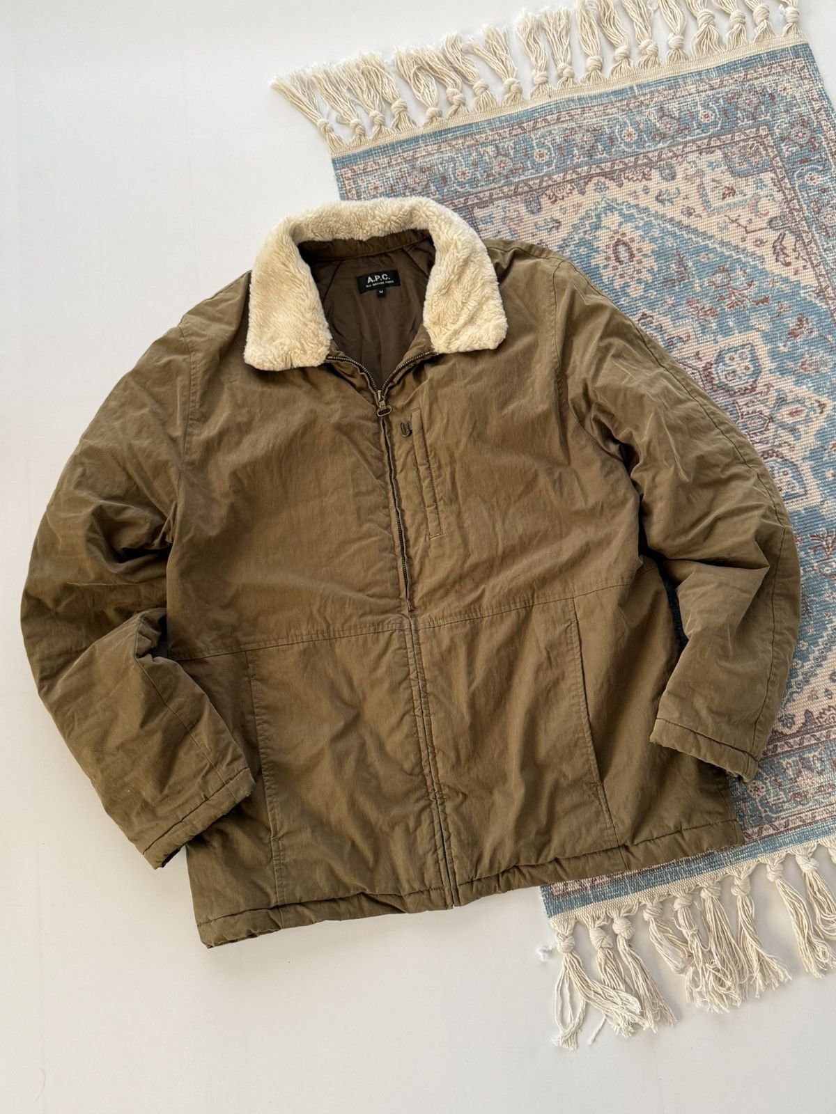 A.P.C. A.P.C. Rue Madame Paris Military Sherpa Khaki Men’s Jacket Size US M / EU 48-50 / 2 - 1 Thumbnail