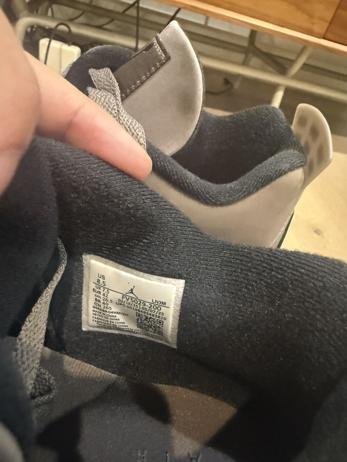 Jordan Brand Nike Air Jordan 4 Retro Cave Stone Men's Size 8.5 New Size US 8.5 / EU 41-42 - 9 Thumbnail