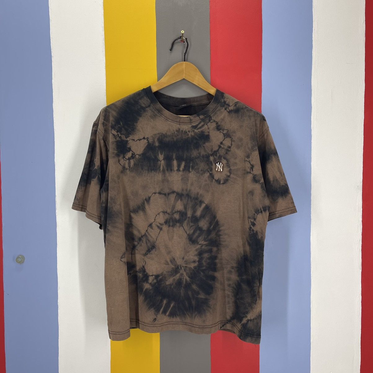 New York Yankees NY YANKEES MLB Custom Acid Wash T Shirt #2034/14 Size US XL / EU 56 / 4 - 1 Thumbnail