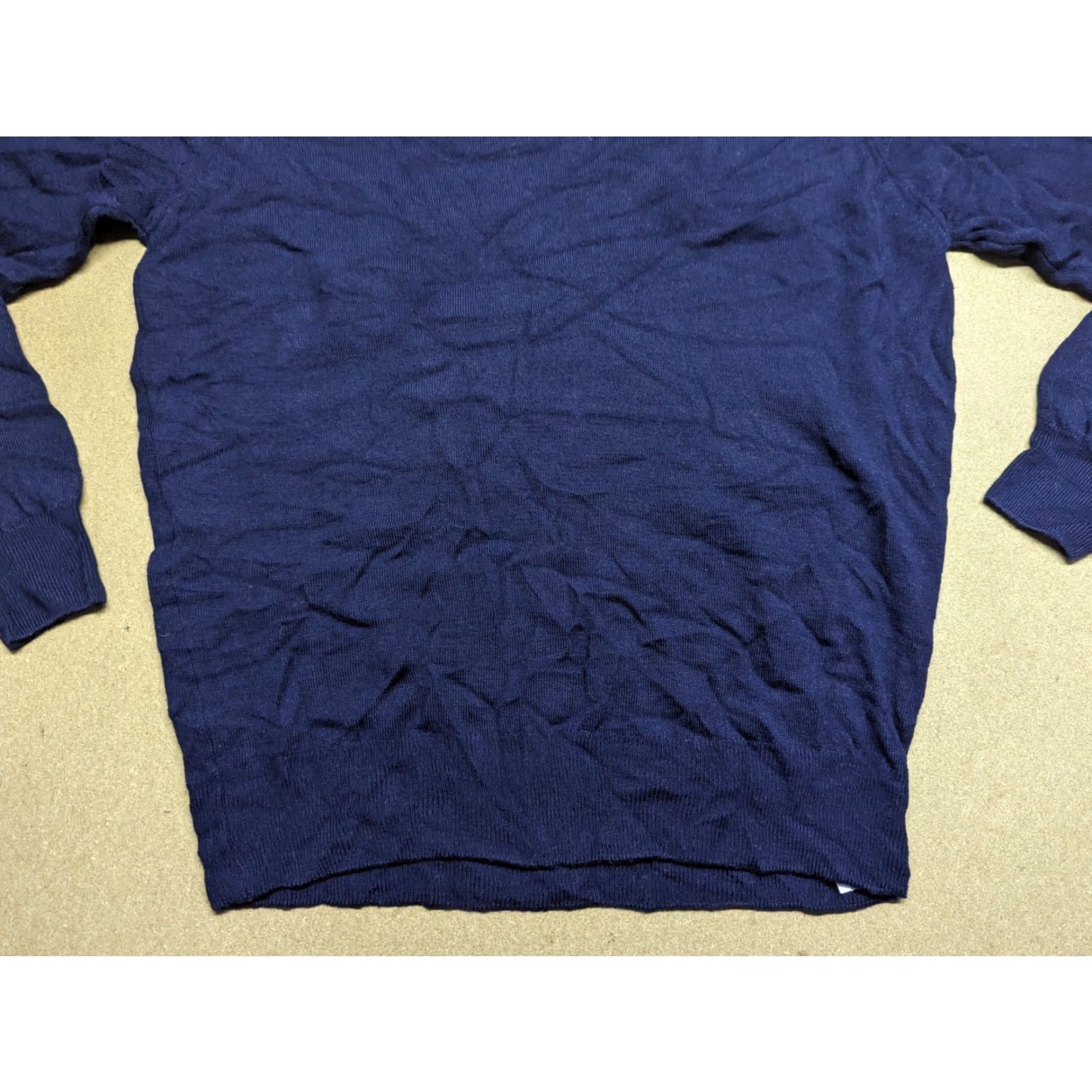 Fred Perry Fred Perry Mens Sweater Size M Blue Lambs Wool Round Knit Winter Pullover Knitwear Casual Mens New title Size US M / EU 48-50 / 2 - 2 Thumbnail