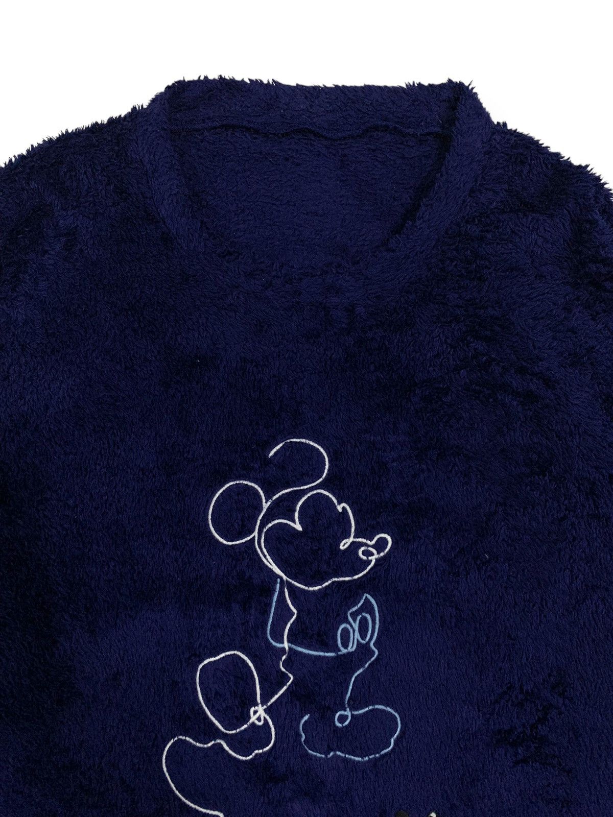 Mickey Mouse Vintage Y2K Uniqlo x Disney Mickey Mouse Embroidered Fleece Size US L / EU 52-54 / 3 - 5 Thumbnail