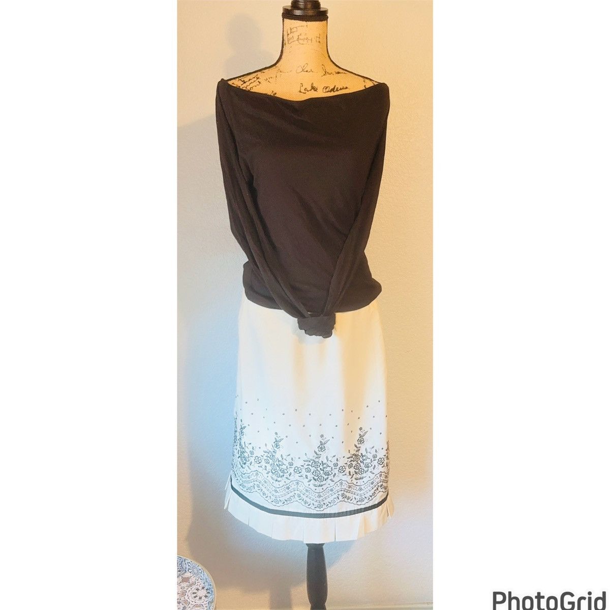 Oscar De La Renta Embroidered Skirt Size 38" / US 16 / IT 52 - 1 Thumbnail