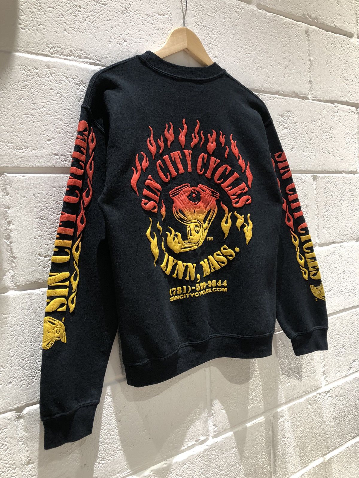 Gildan Y2K Sin City Cycles Lynn Massachusetts Size US M / EU 48-50 / 2 - 6 Thumbnail