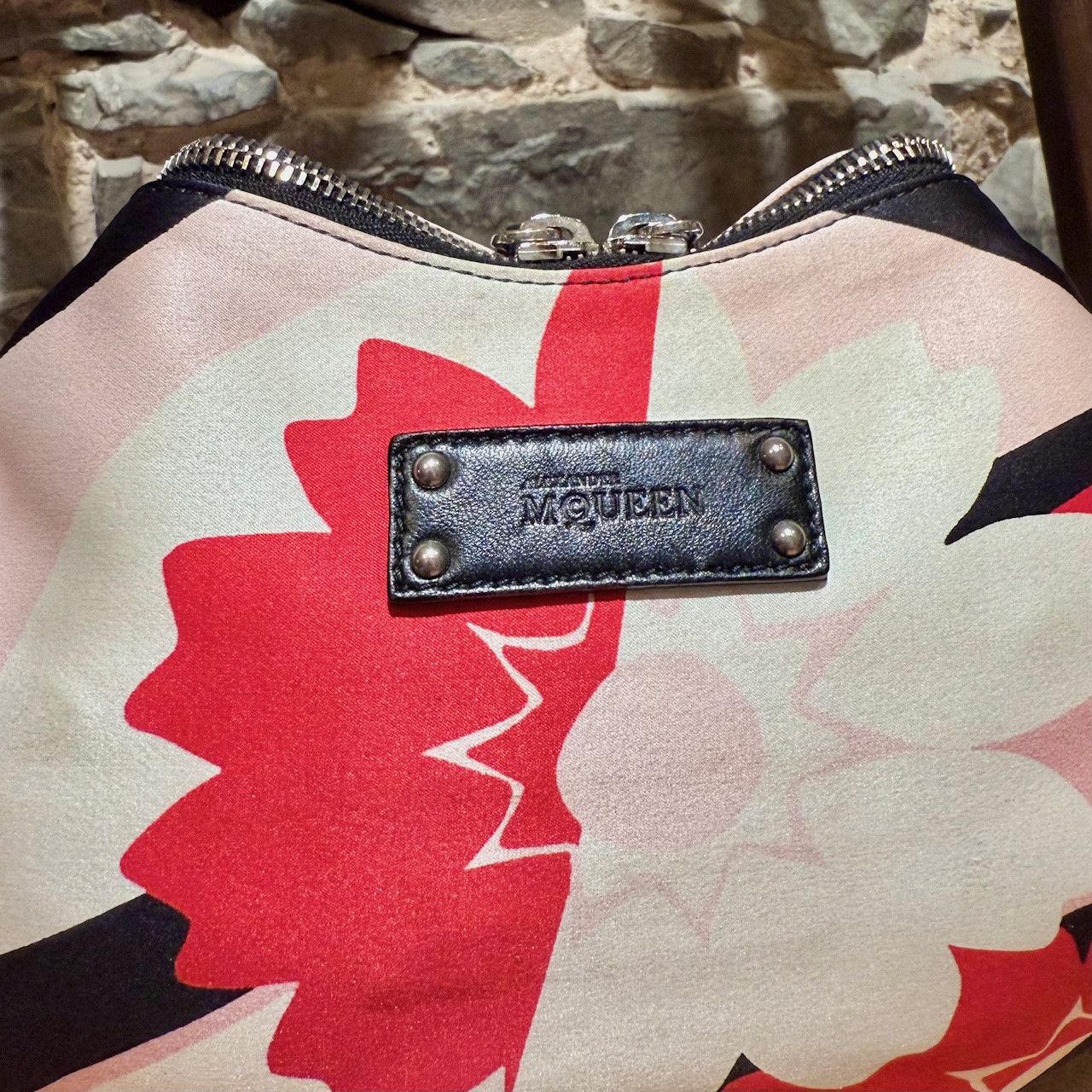 Alexander McQueen Alexander McQueen Satin Floral Small De Manta Clutch Bag Size ONE SIZE - 5 Thumbnail