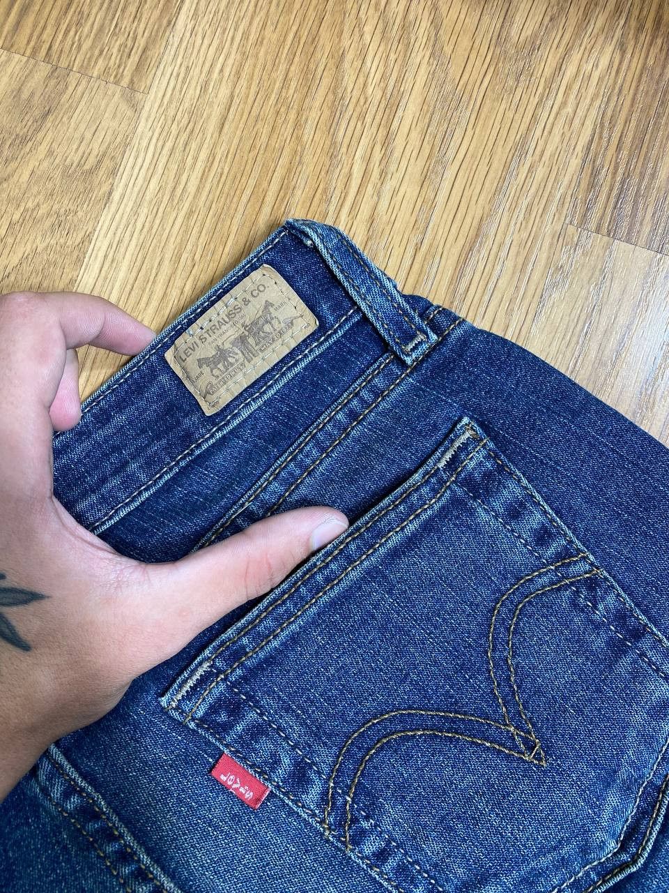 Levi's Vintage 90’s Levi’s 560 baggy fit denim jeans Size US 32 / EU 48 - 5 Thumbnail