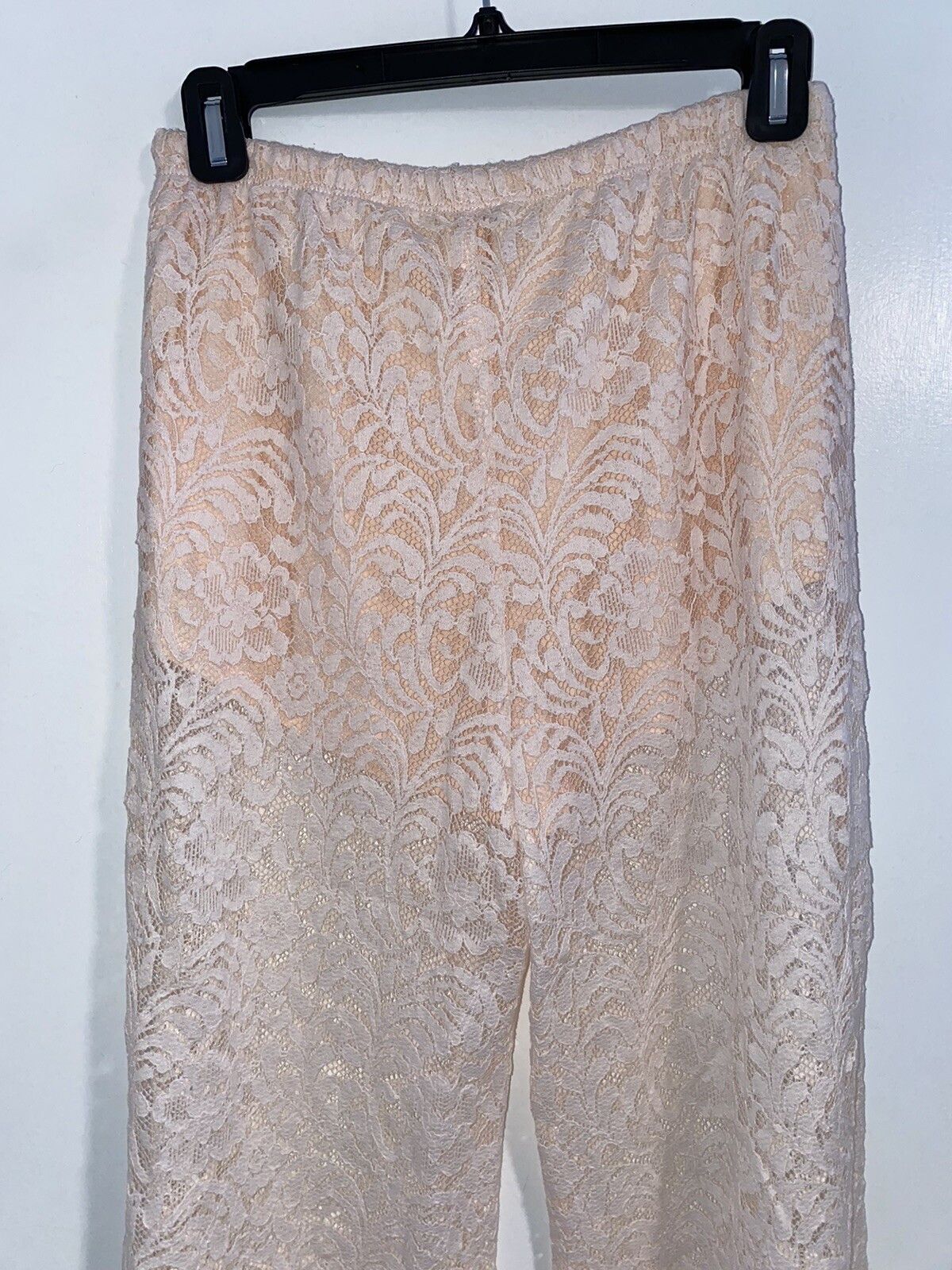 Shore Positano Pink Lace Summer, Beach Pants Blush Pink Xs in Orange, Women's (Size 26) — image 6 of 6