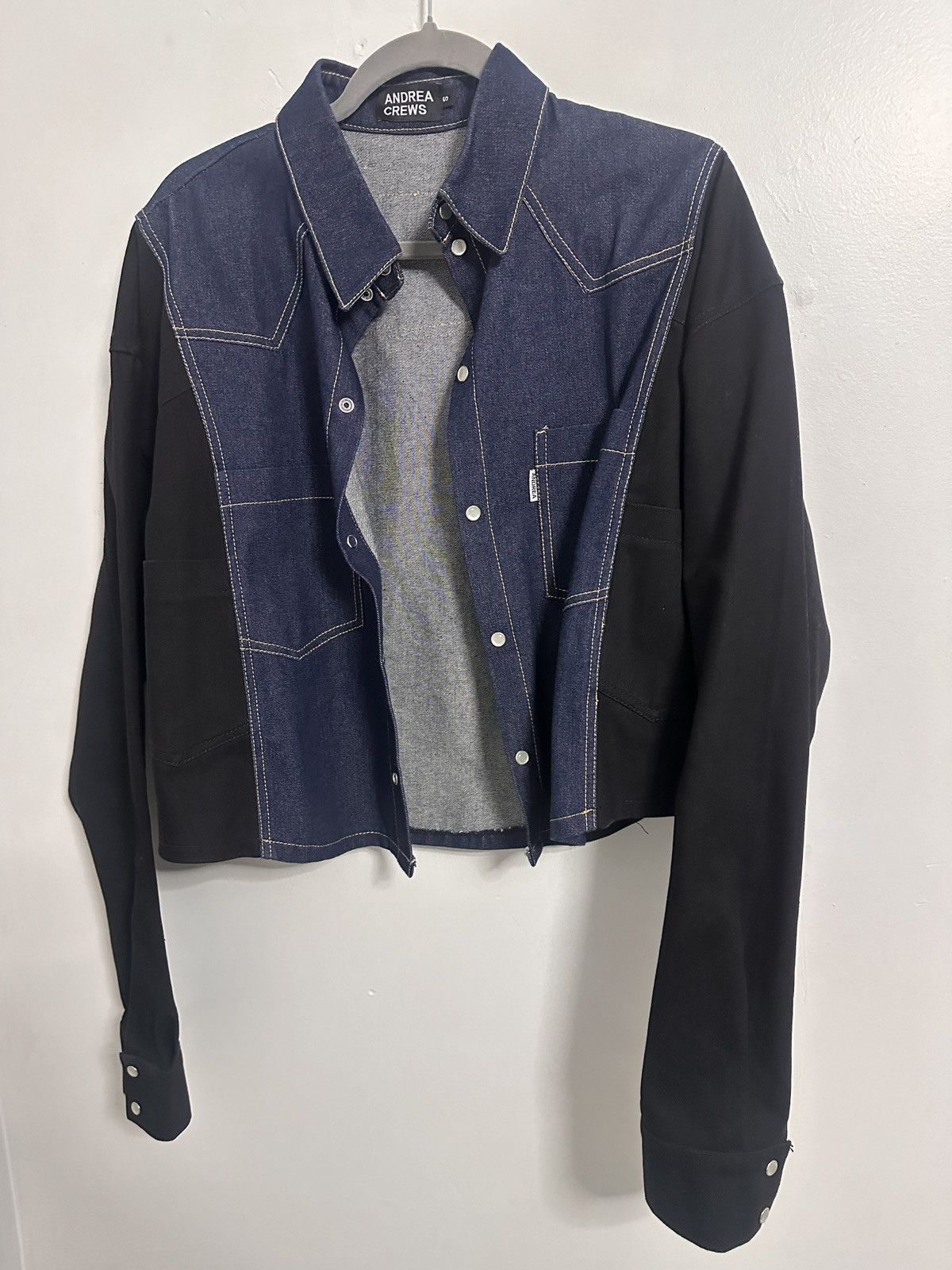 Andrea Crews Blue and black denim crop jacket Size US S / EU 44-46 / 1 - 4 Thumbnail