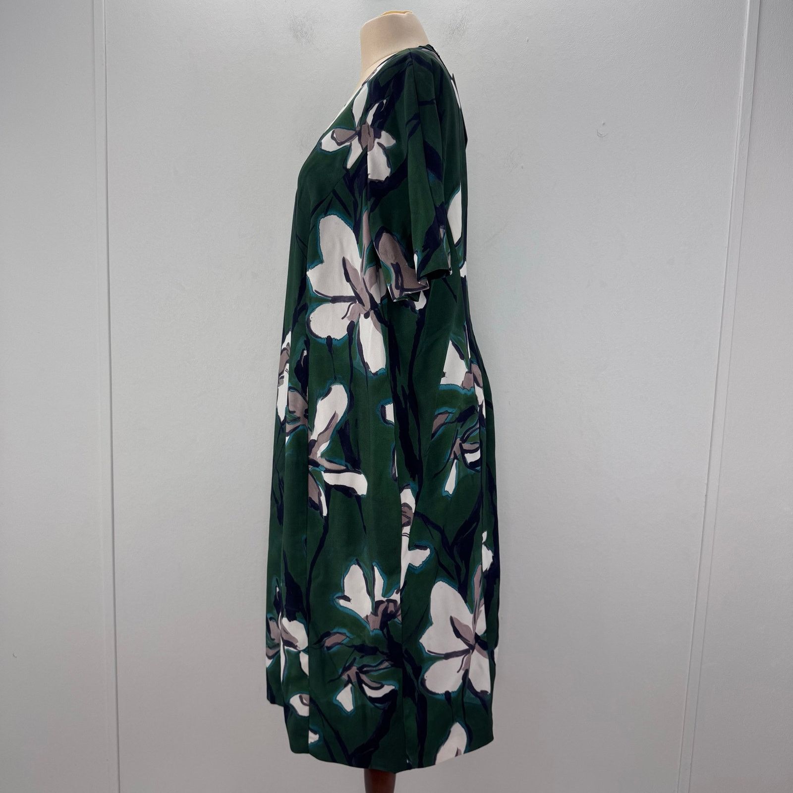 Marina Rinaldi Marina Rinaldi Destino Floral Printed Dress Green US 22 Size 3XL / US 20-22 - 4 Thumbnail