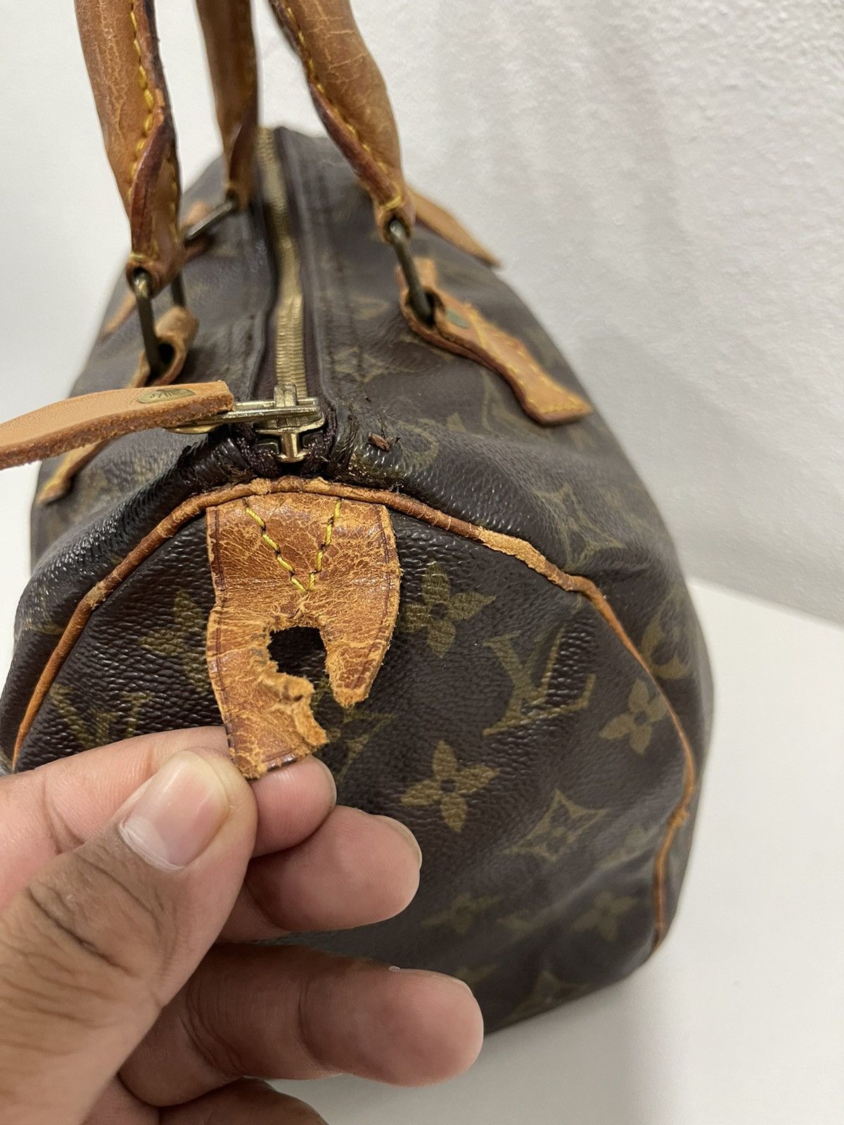 Louis Vuitton LOUIS VUTTON MONOGRAM SPEEDY 25 HAND BAG Size ONE SIZE - 12 Thumbnail