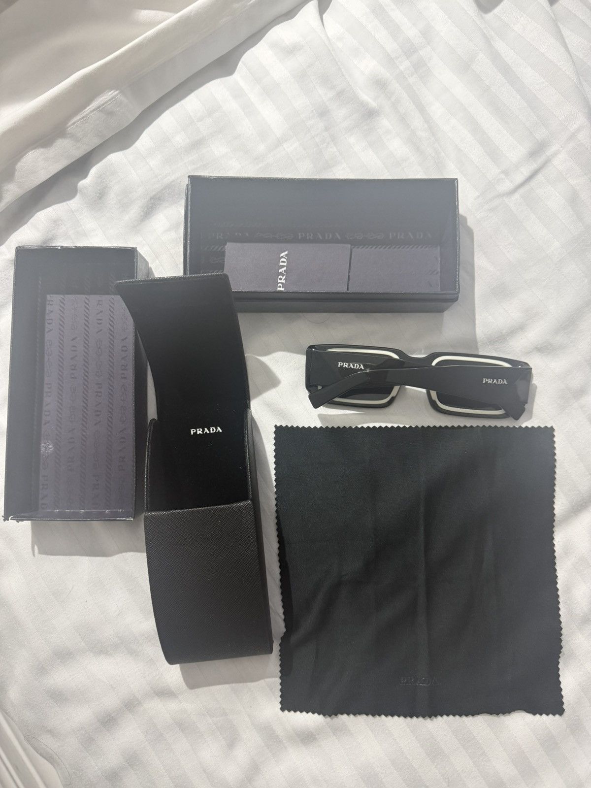 Prada Prada Sunglasses PR 06YS Size ONE SIZE - 3 Thumbnail