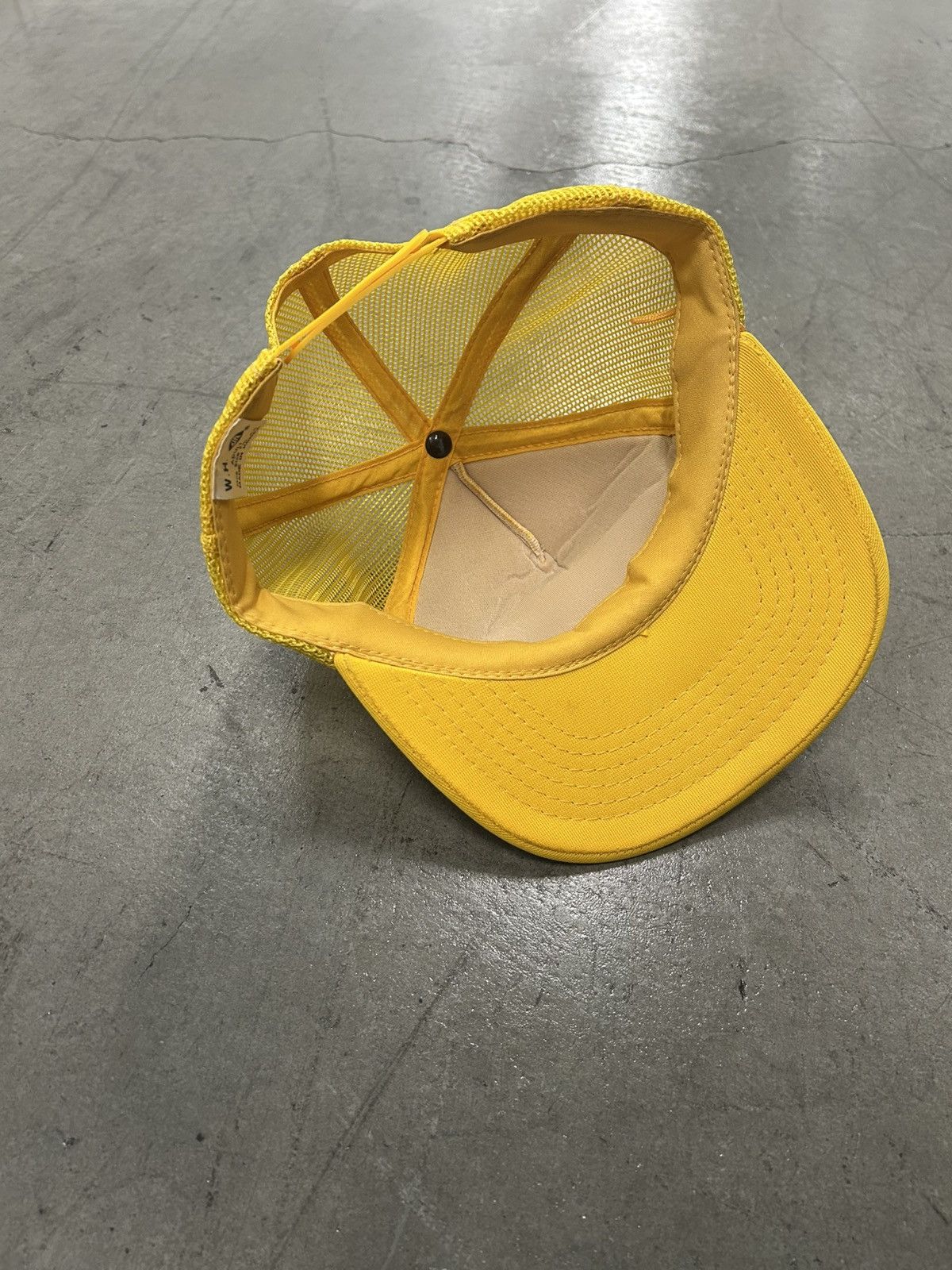 Vintage Vintage W.H. Los Angeles Lakers 1987 NBA Champions Hat Size ONE SIZE - 4 Thumbnail