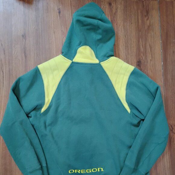 Nike Vintage Nike Oregon Ducks Hoodie Sweatshirt Mid Swoosh Size US L / EU 52-54 / 3 - 7 Thumbnail