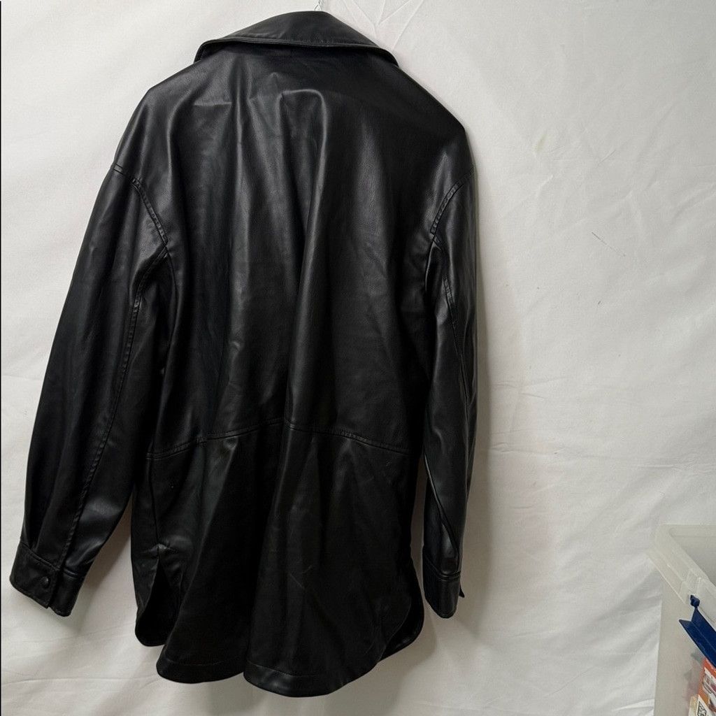 Zara ZARA black button down winter rain faux leather jacket sz M Size US M / EU 48-50 / 2 - 6 Thumbnail