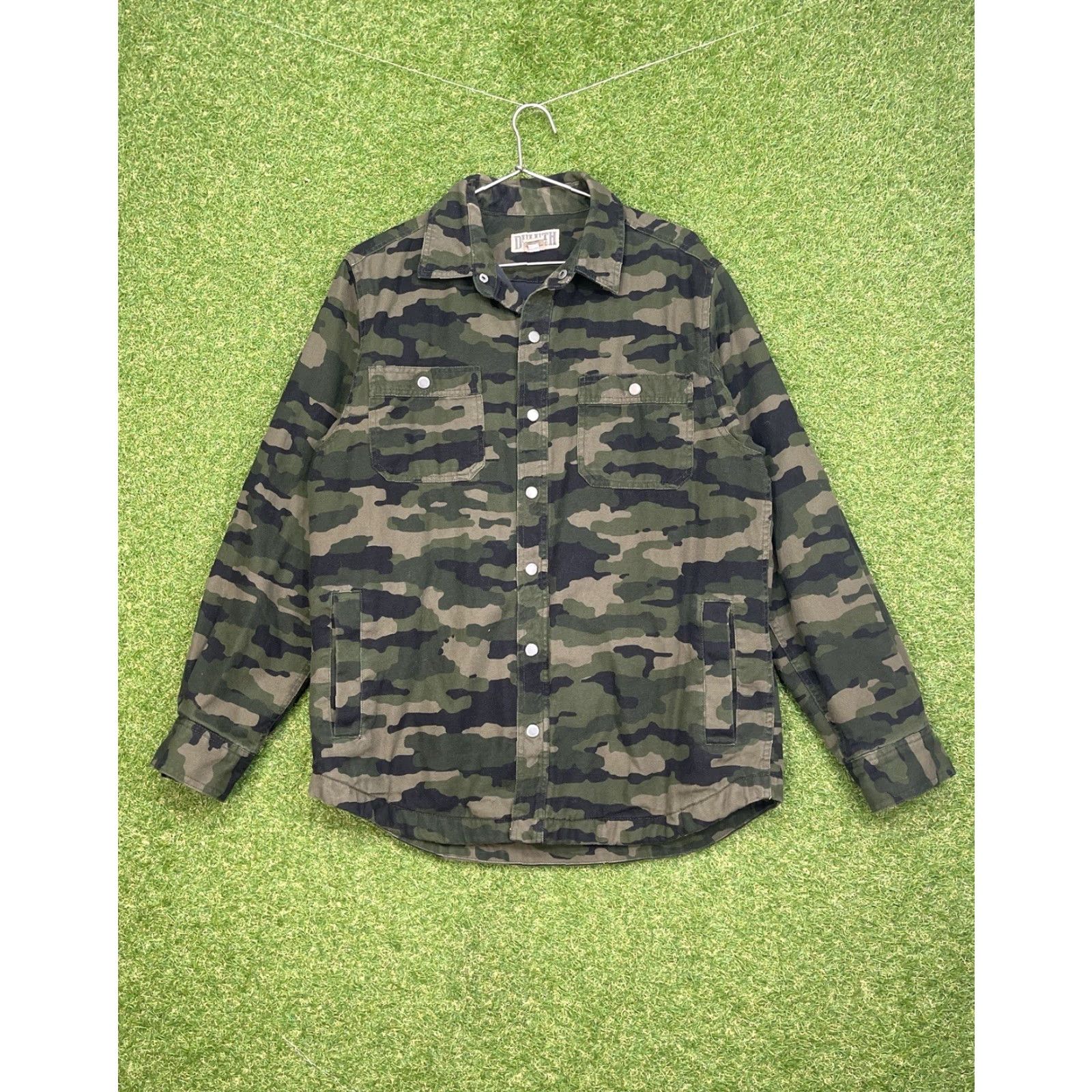 CO Duluth Shirt Mens Medium Utility Jacket Green Camo Snap Shacket Vintage Button-Up Camouflage Canvas Cotton Workwear 90s Mens Size US M / EU 48-50 / 2 - 2 Thumbnail