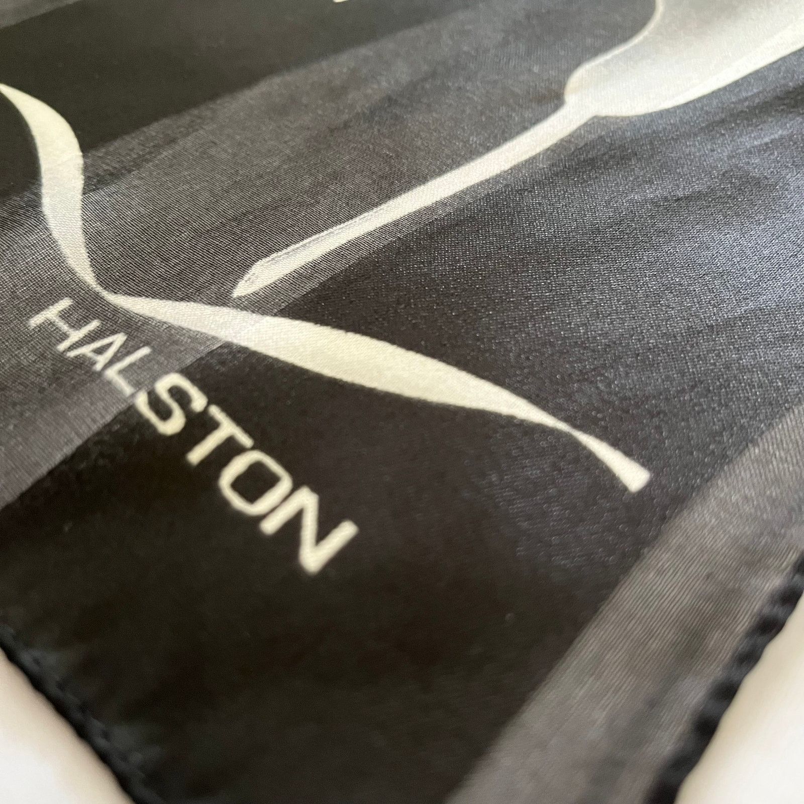 Halston × Vintage Vintage Halston Calla Lily Striped Chiffon Opaque Long Scarf Size ONE SIZE - 6 Thumbnail