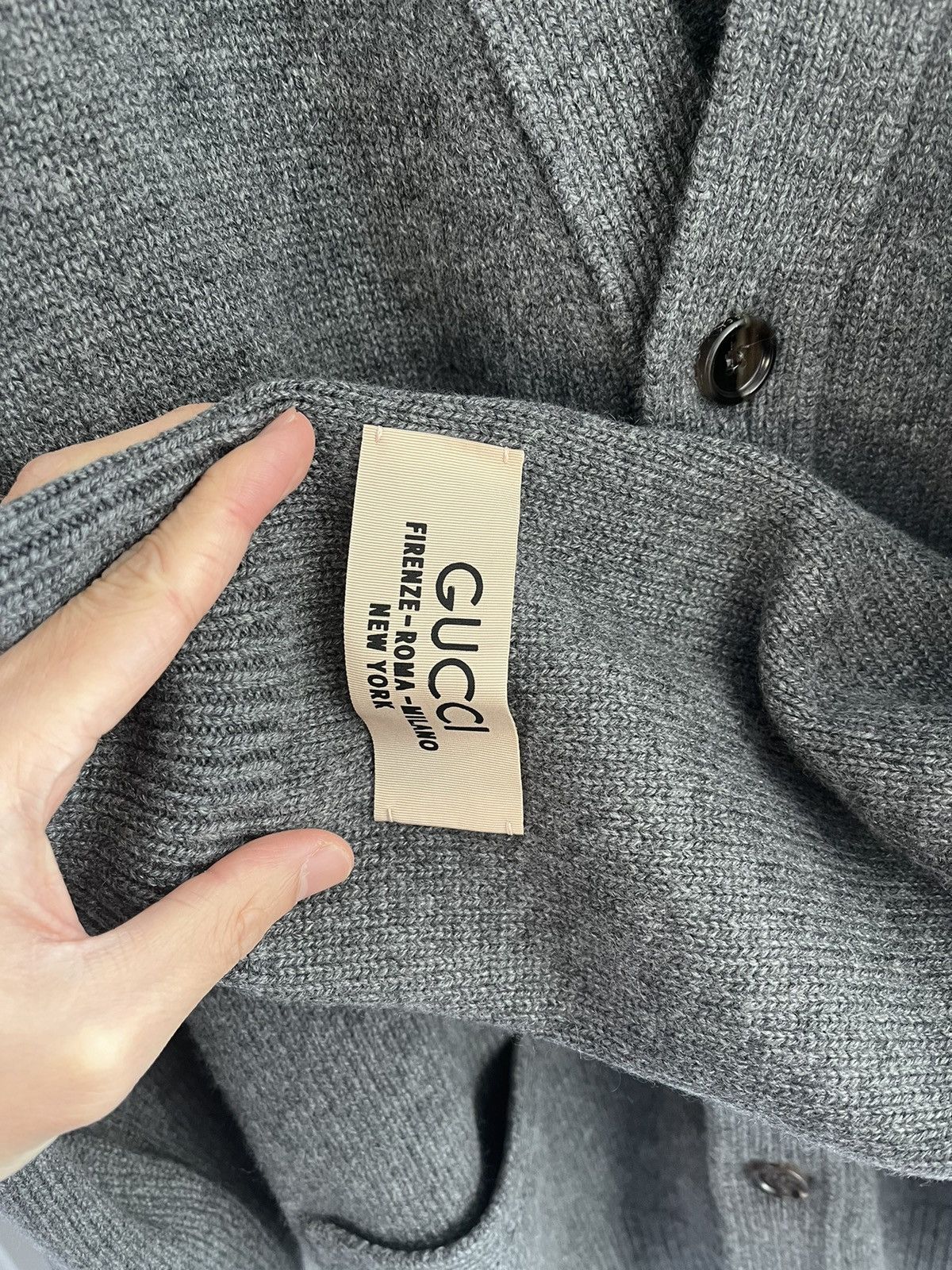 Gucci Gucci Cashmere Cardigan Size US L / EU 52-54 / 3 - 4 Thumbnail