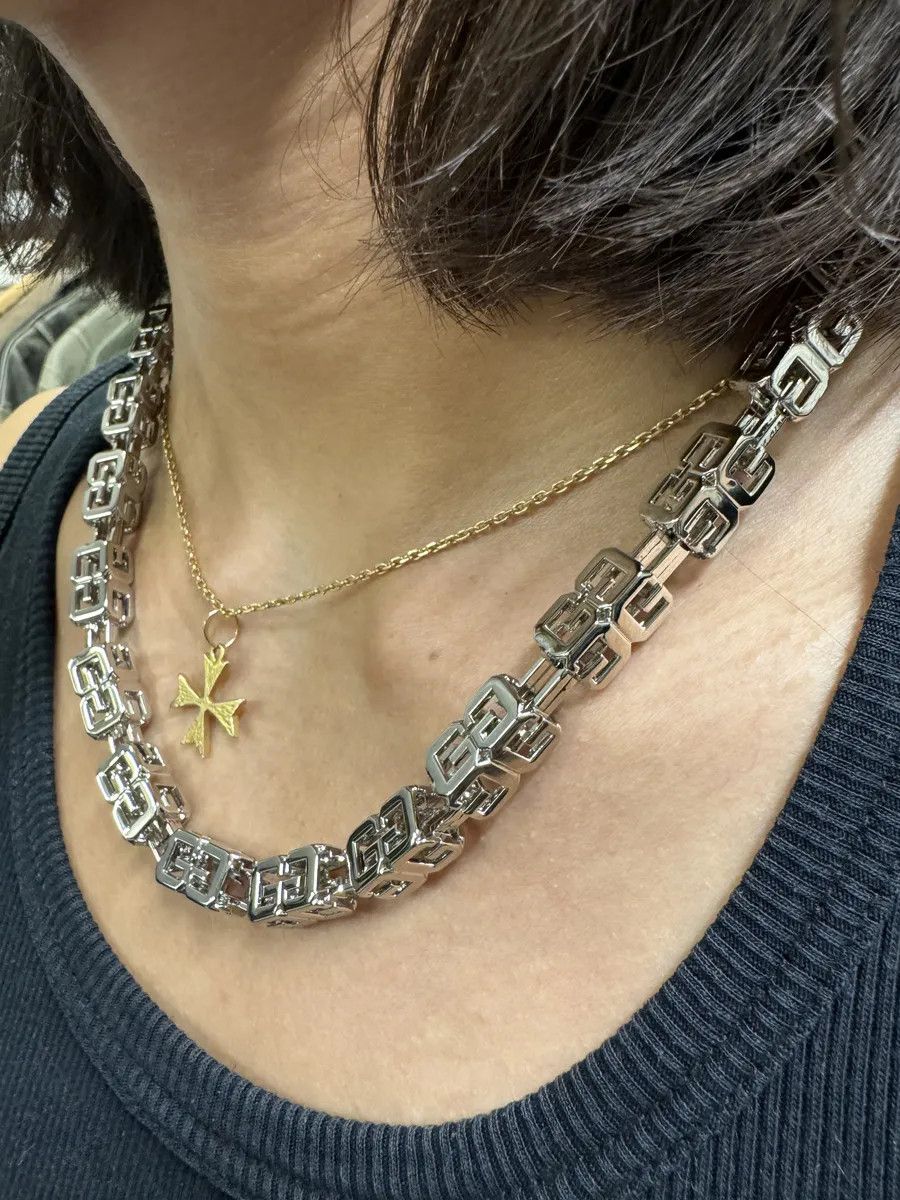 Givenchy Givenchy G Cube Silvery Necklace Size ONE SIZE - 6 Thumbnail