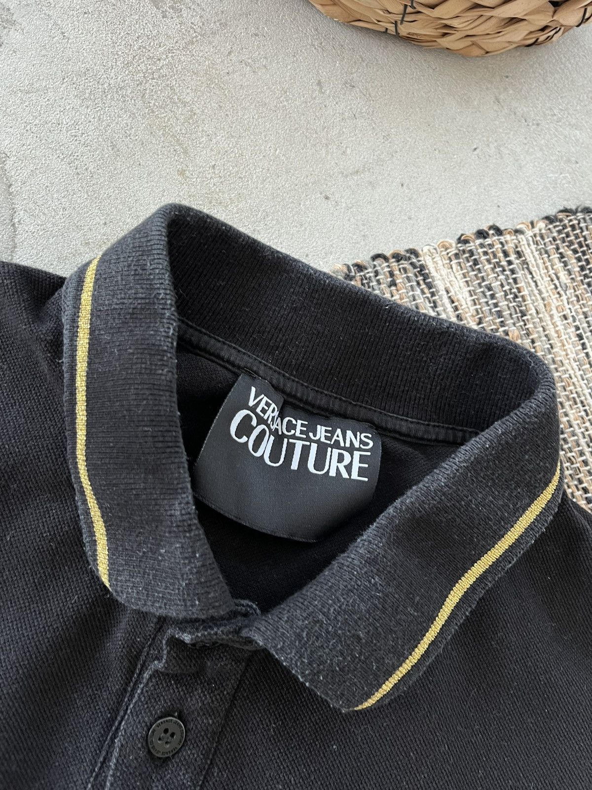 Versace Jeans Couture Vintage Versace Jeans Couture Black Gold Luxury Polo Tshirt Size US XXL / EU 58 / 5 - 8 Thumbnail