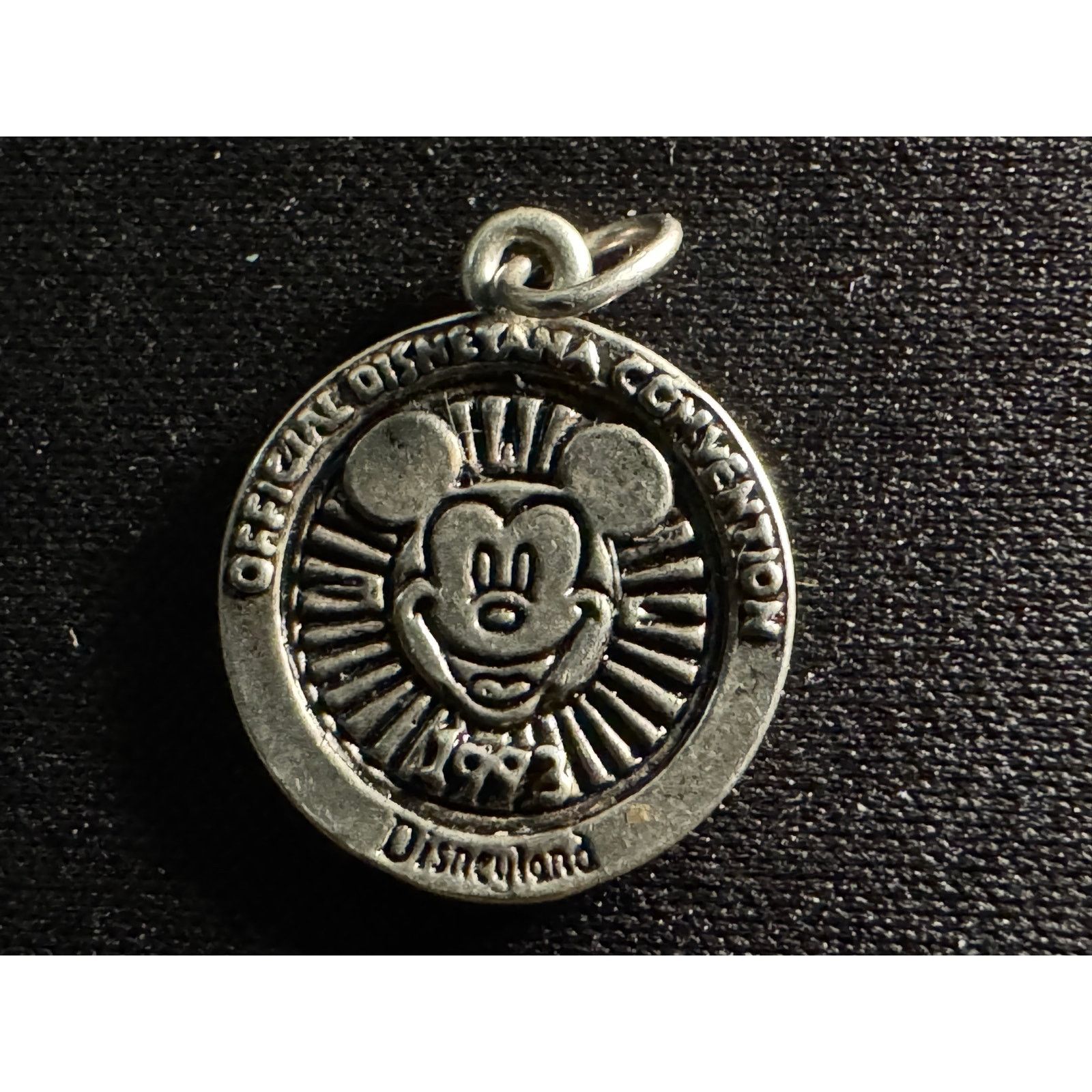 Disney Disney Official Disneyana Sterling Charm Limited Edition Size ONE SIZE - 4 Thumbnail