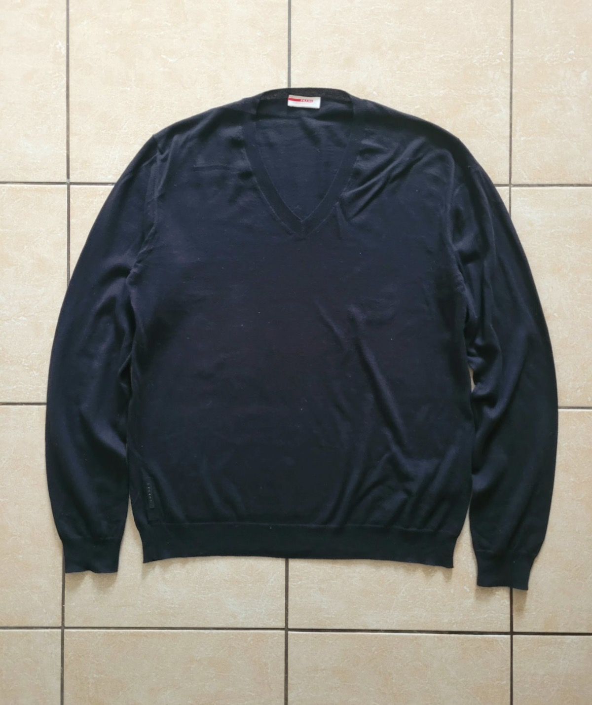 Pre-owned Prada V-neck Black Sweater