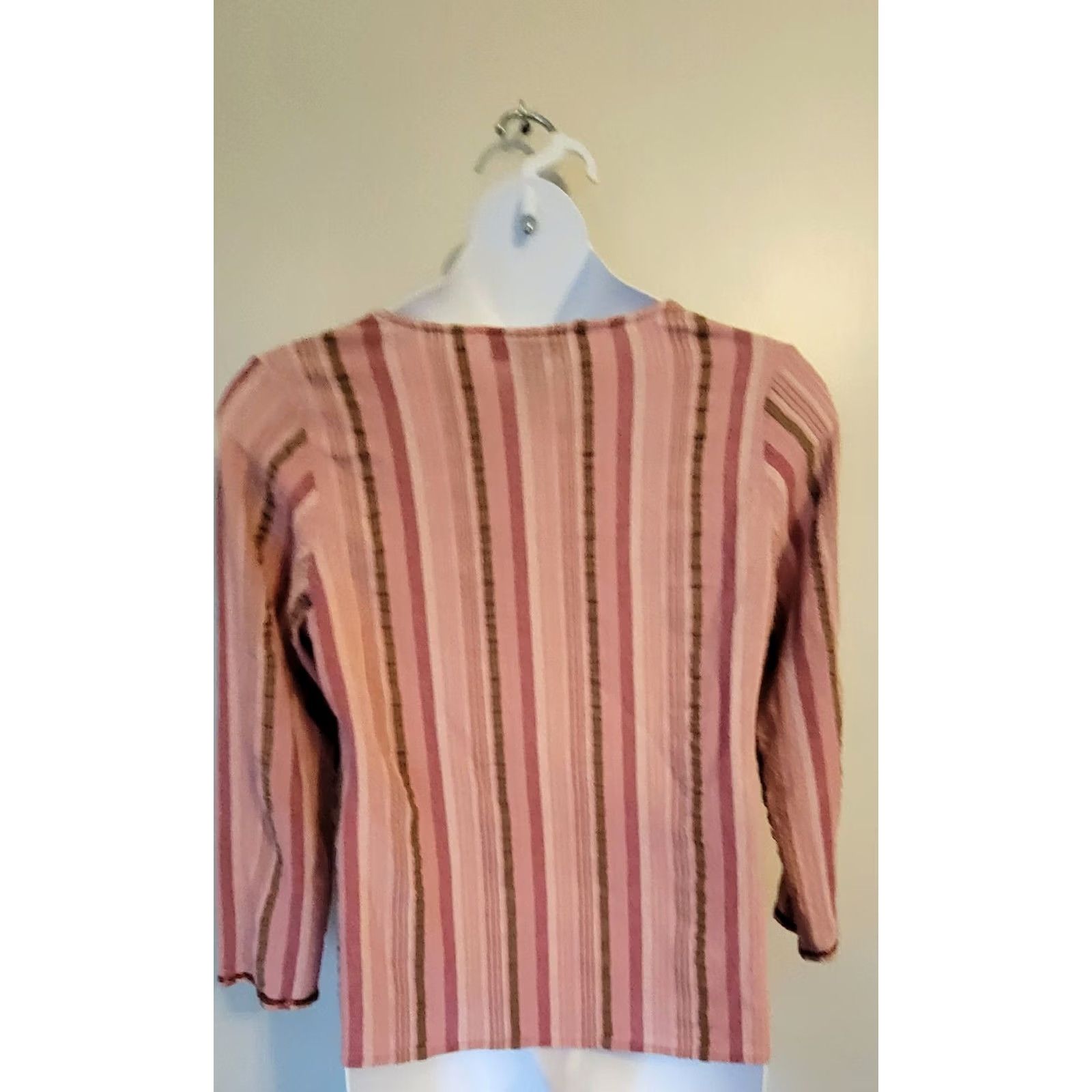 Vintage VINTAGE Venezia Blouse Shirt Plus 1X Womens Pink Rose Stripe Emb Sequined Boho Hippie Top Size XXL / US 16-18 / IT 52-54 - 4 Thumbnail